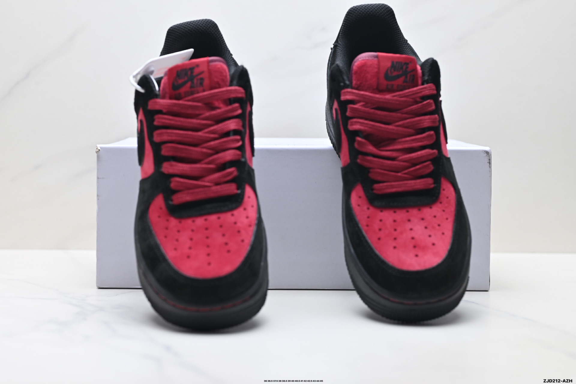 NIKE AIR FORCE 1‘07 LV8 CW2288-111