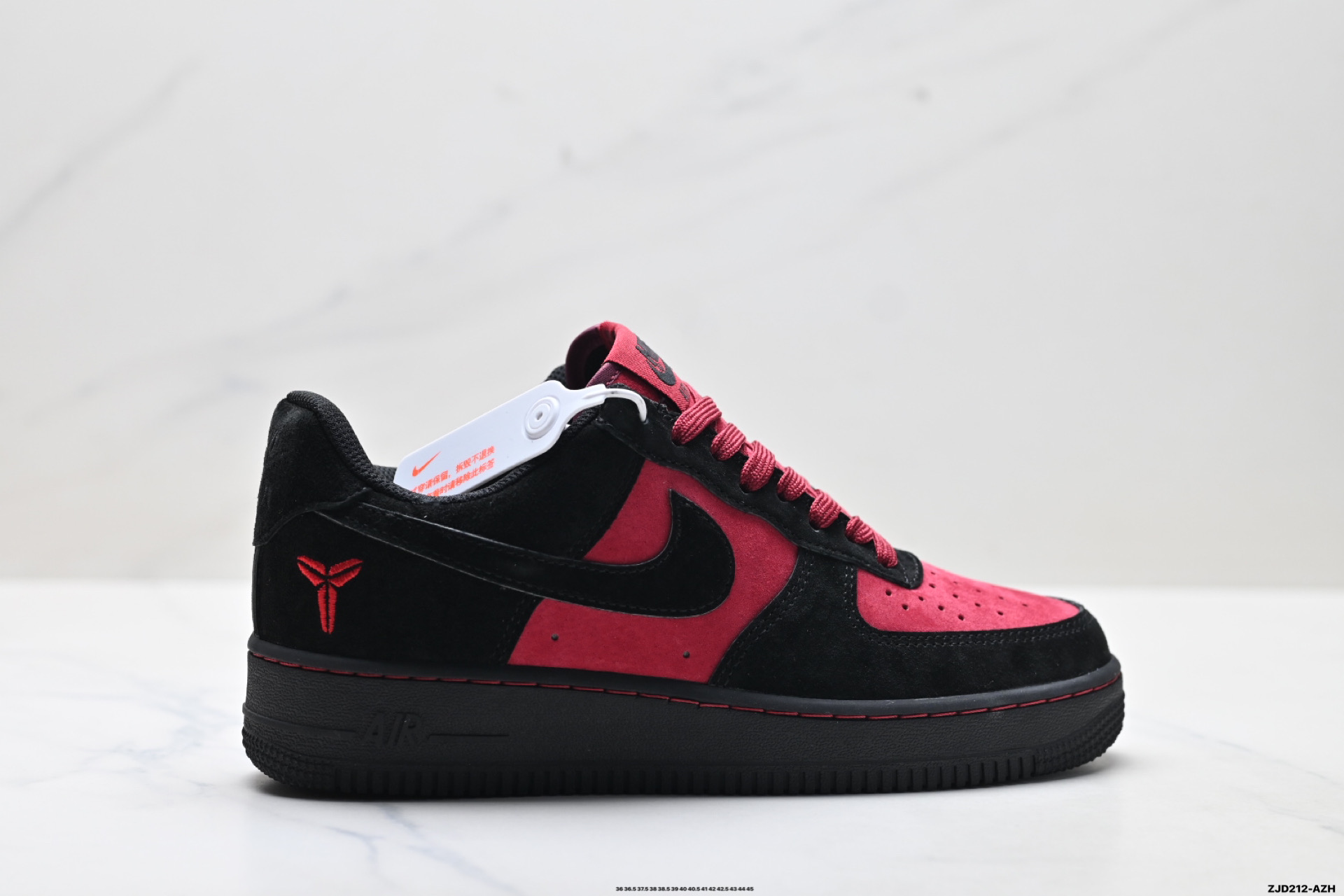 NIKE AIR FORCE 1‘07 LV8 CW2288-111