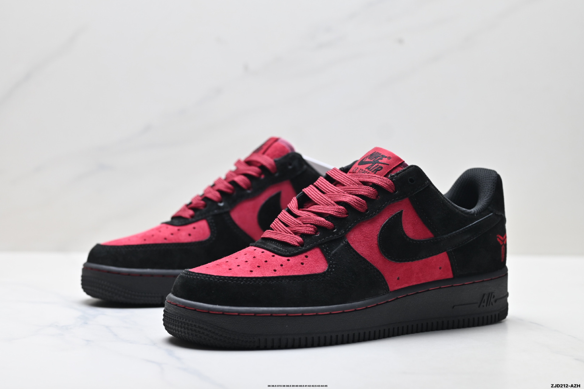 NIKE AIR FORCE 1‘07 LV8 CW2288-111