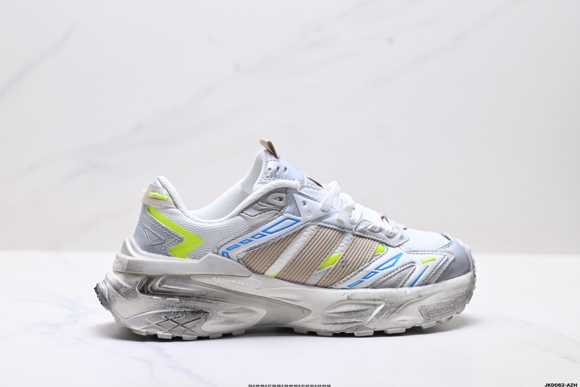 公司级✅Adidas XLG STORM EDGE 阿迪达斯 舒适 防滑 老爹鞋 鞋面由轻薄透气的网布制成 提供卓越的空气流通性能 中底使用品牌独有的Bounce缓震技术 帮助减少地面对关节的冲击力 提升整体的舒适性 鞋子的设计风格简约大气 同时兼顾功能性和美感 适用于各种场景 货号:JQ4085 ID:JKD062-AZH