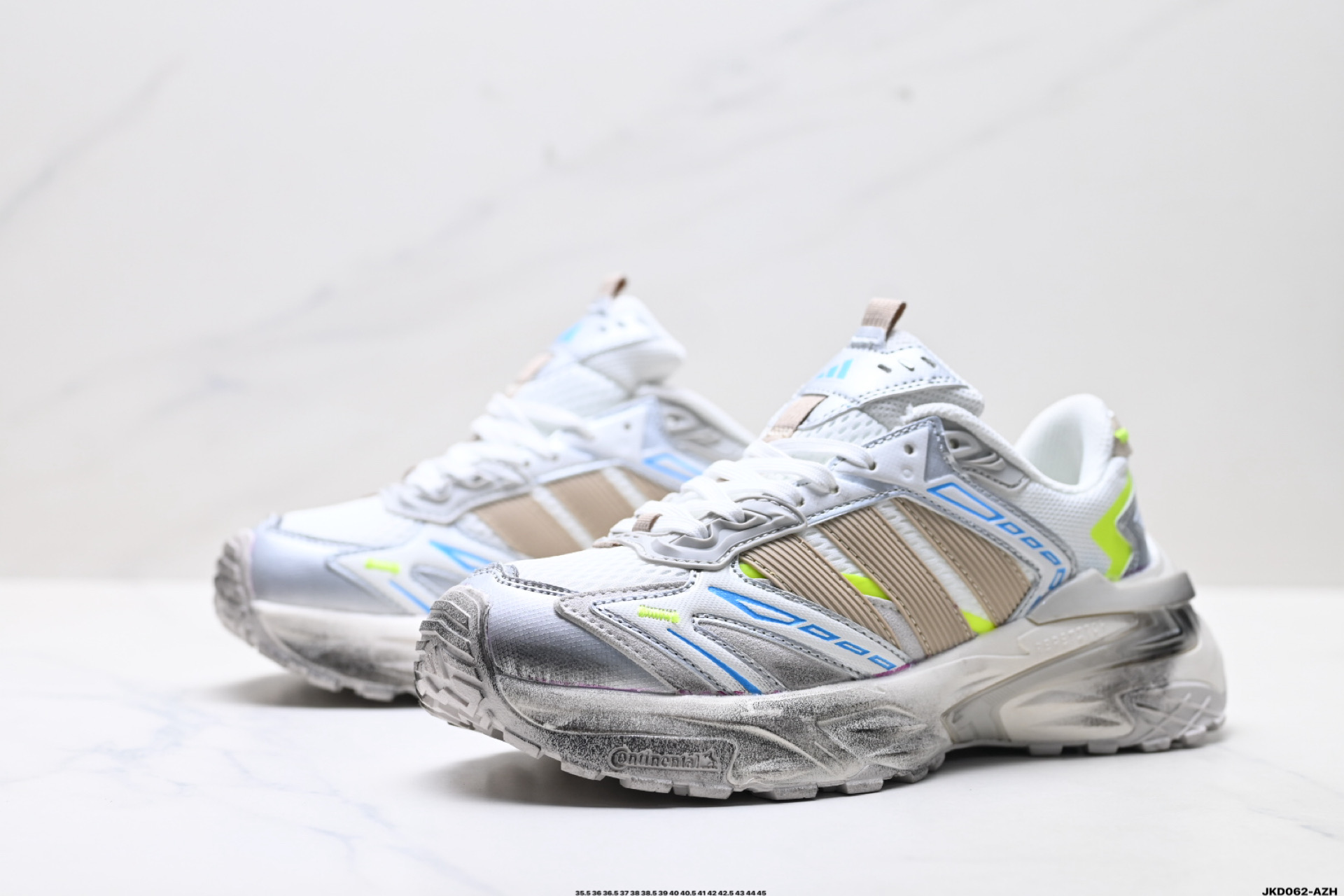 公司级✅Adidas XLG STORM EDGE 阿迪达斯 舒适 防滑 老爹鞋 鞋面由轻薄透气的网布制成 提供卓越的空气流通性能 中底使用品牌独有的Bounce缓震技术 帮助减少地面对关节的冲击力 提升整体的舒适性 鞋子的设计风格简约大气 同时兼顾功能性和美感 适用于各种场景 货号:JQ4085 ID:JKD062-AZH