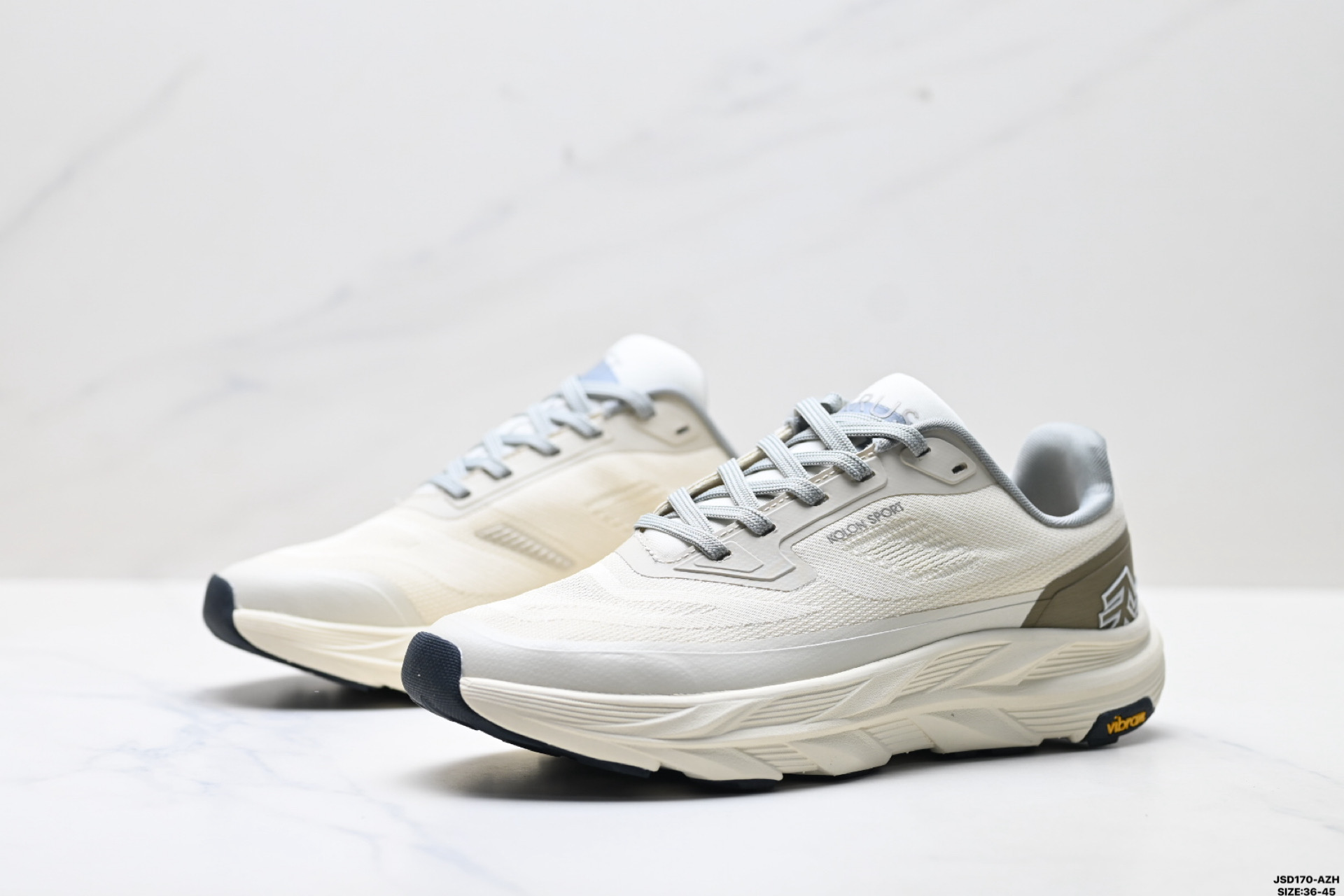 220 可隆KOLON SPORT 抓地V底巴斯夫轻盈KRUST越野跑鞋 LUFH5AN001