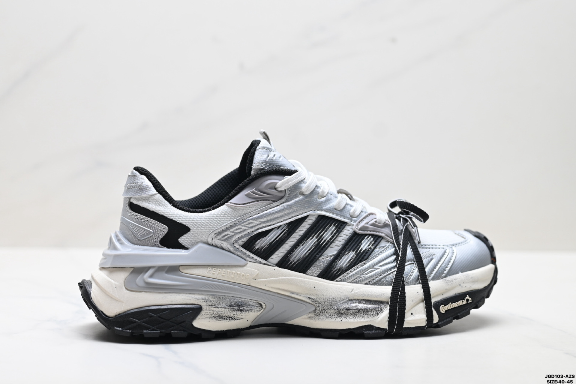 Adidas XLG STORM EDGE 阿迪达斯 舒适 防滑 老爹鞋 鞋面由轻薄透气 JS0059