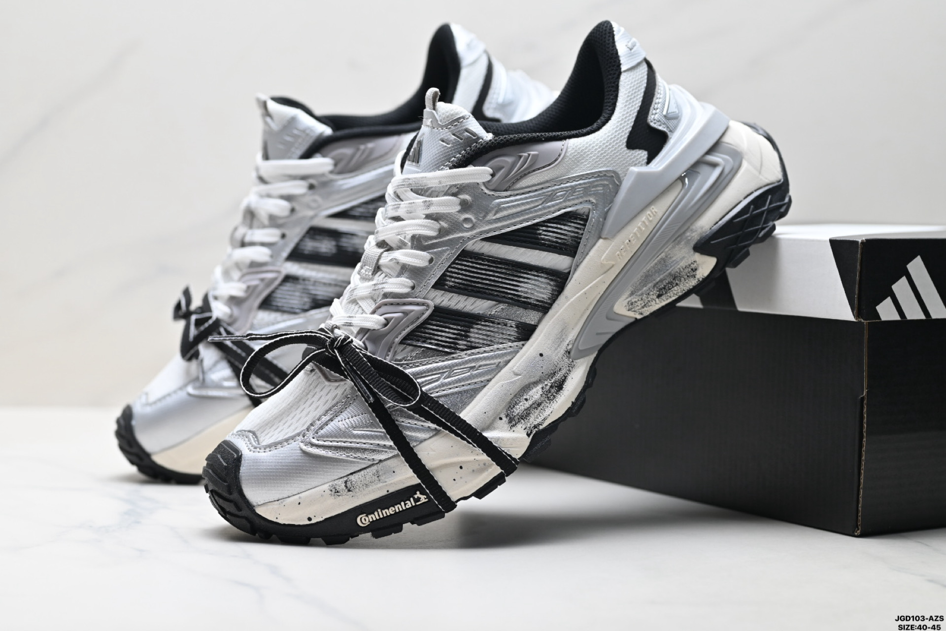 Adidas XLG STORM EDGE 阿迪达斯 舒适 防滑 老爹鞋 鞋面由轻薄透气 JS0059