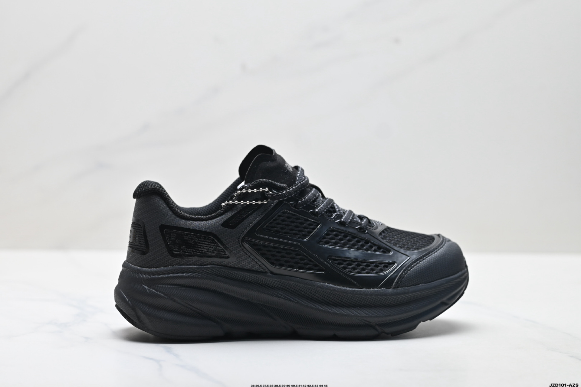 💰170
公司级✅HOKA M CLIFTON ONE9 轻量低帮户外越野跑鞋 户外山脉越野轻量运动跑鞋 
鞋面用轻的无缝架构 鞋带用了弹性不易松脱的扁宽弹性鞋带 轻薄的TPU贴在透气的鞋面上
前掌与中掌部分进行加宽 橡胶大底 EVA缓震鞋底用滚动平衡技术引导跑者自然步态
货号:1155370
尺码:36 36.5 37.5 38 38.5 39 40 40.5 41 42 42.5 43 44 45
ID:JZD101-AZS
