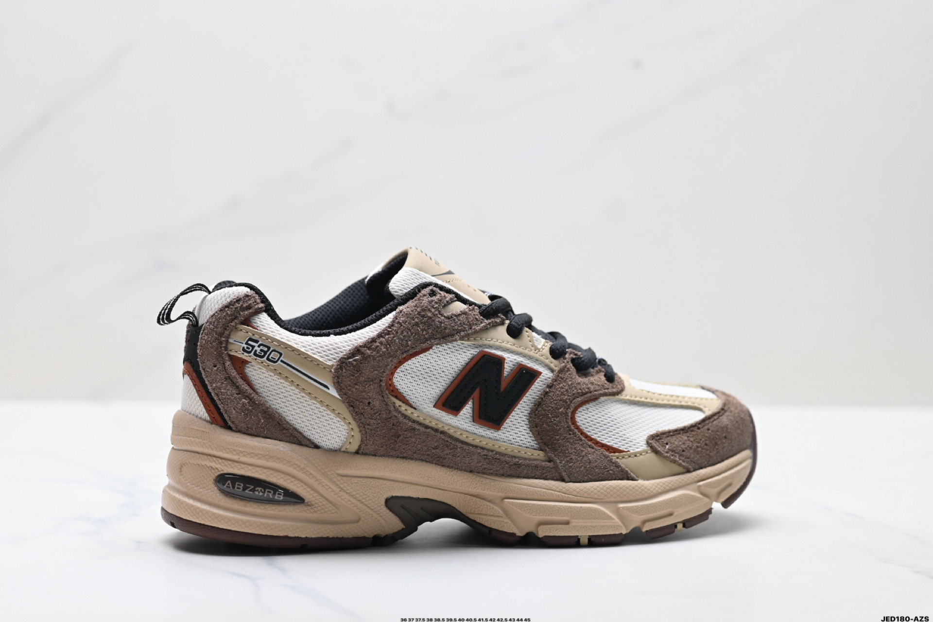 💰140
公司级✅New Balance MR530系列复古老爹风网布跑步休闲运动鞋
货号:MR530SNC
尺码:36 37 37.5 38 38.5 39.5 40 40.5 41.5 42 42.5 43 44 45
ID:JED180-AZS