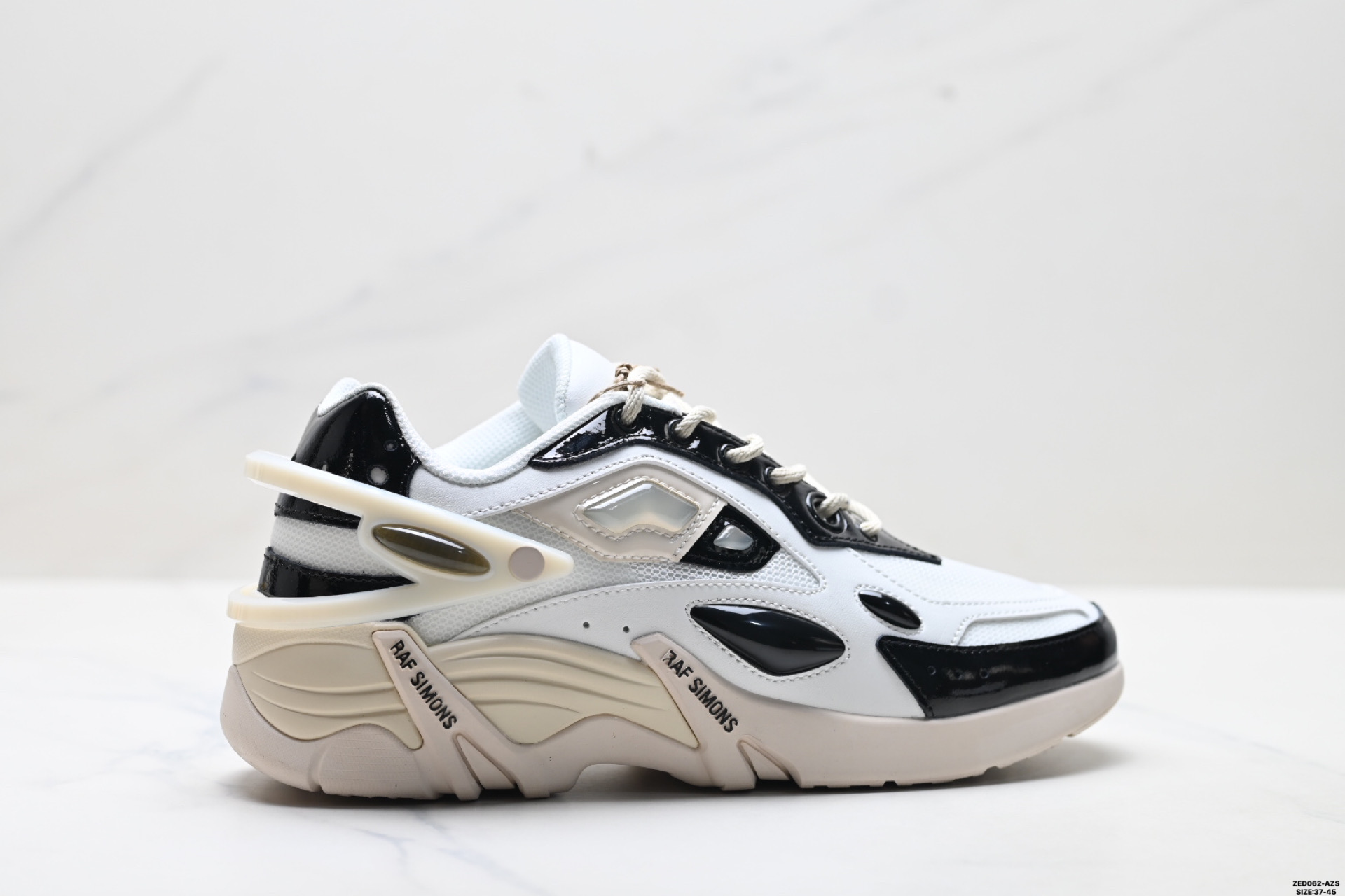280 RAF SIMONS CYLON-21 潮流运动 织物皮革 圆头系带 低帮休闲鞋 HR740010L-3302