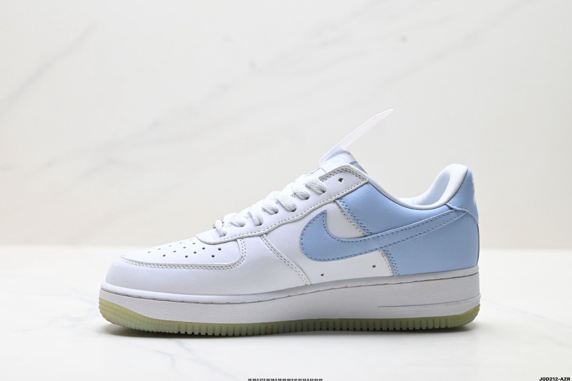 NIKE AIR FORCE 1‘07 FJ5755-100