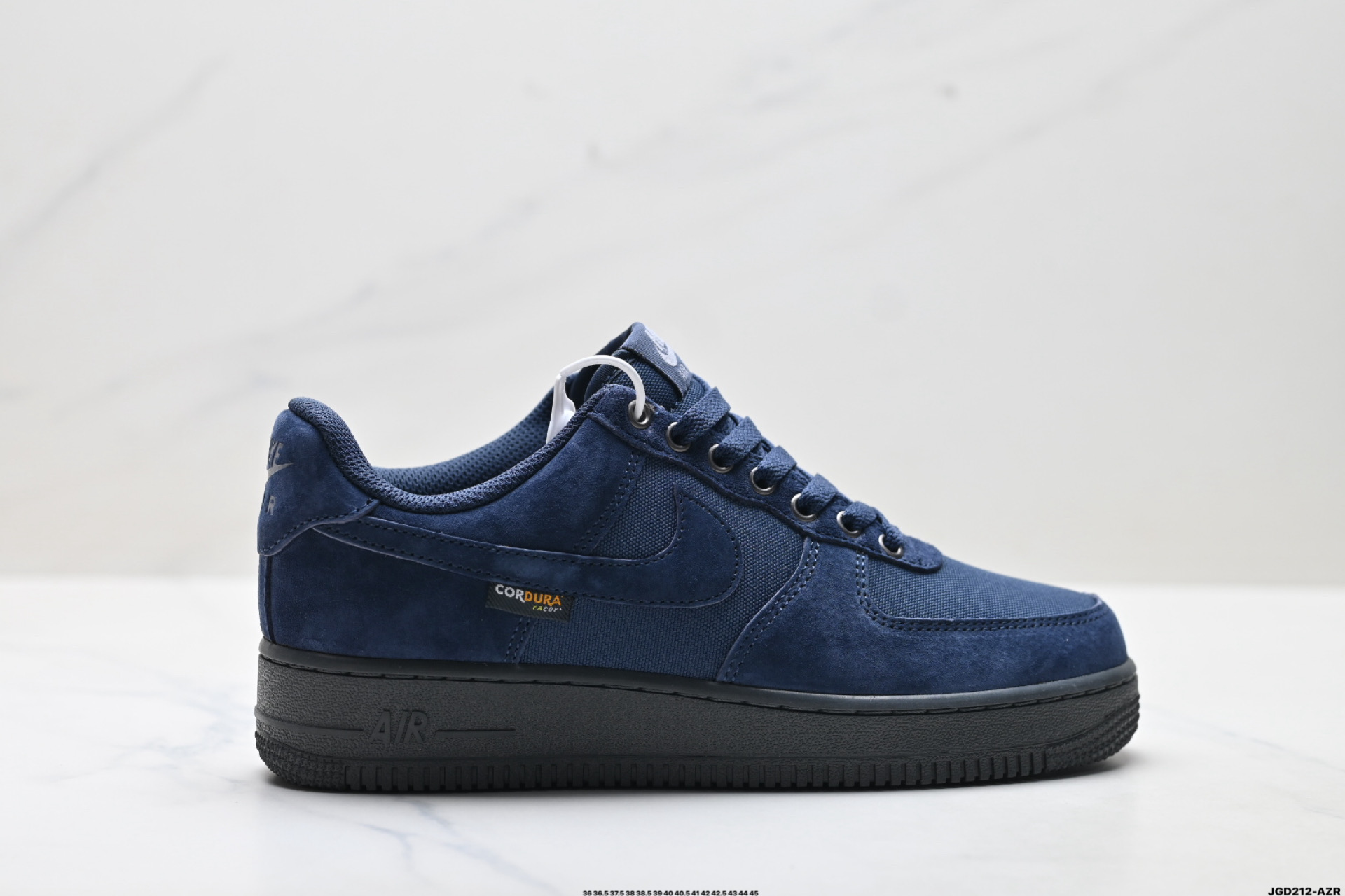 NIKE AIR FORCE 1‘07 HQ3822-400