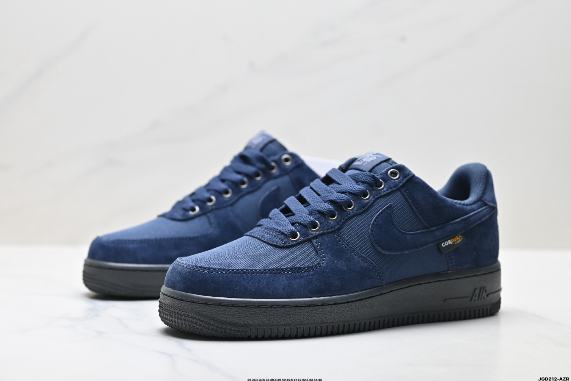 NIKE AIR FORCE 1‘07 HQ3822-400