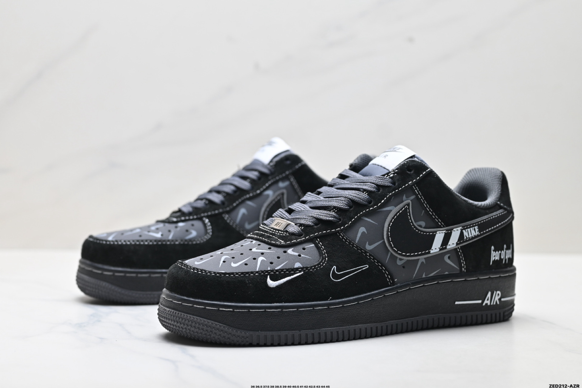 NIKE AIR FORCE 1‘07 DD8585-200