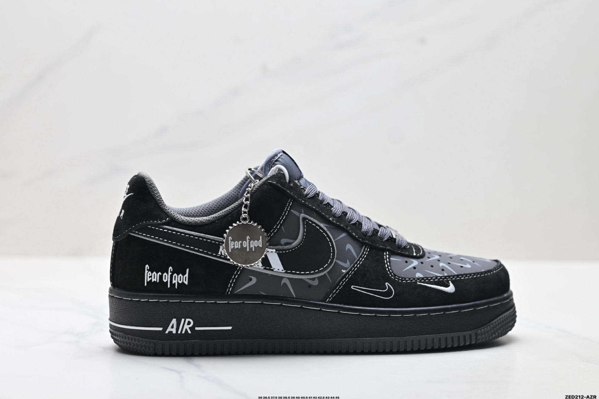 NIKE AIR FORCE 1‘07 DD8585-200