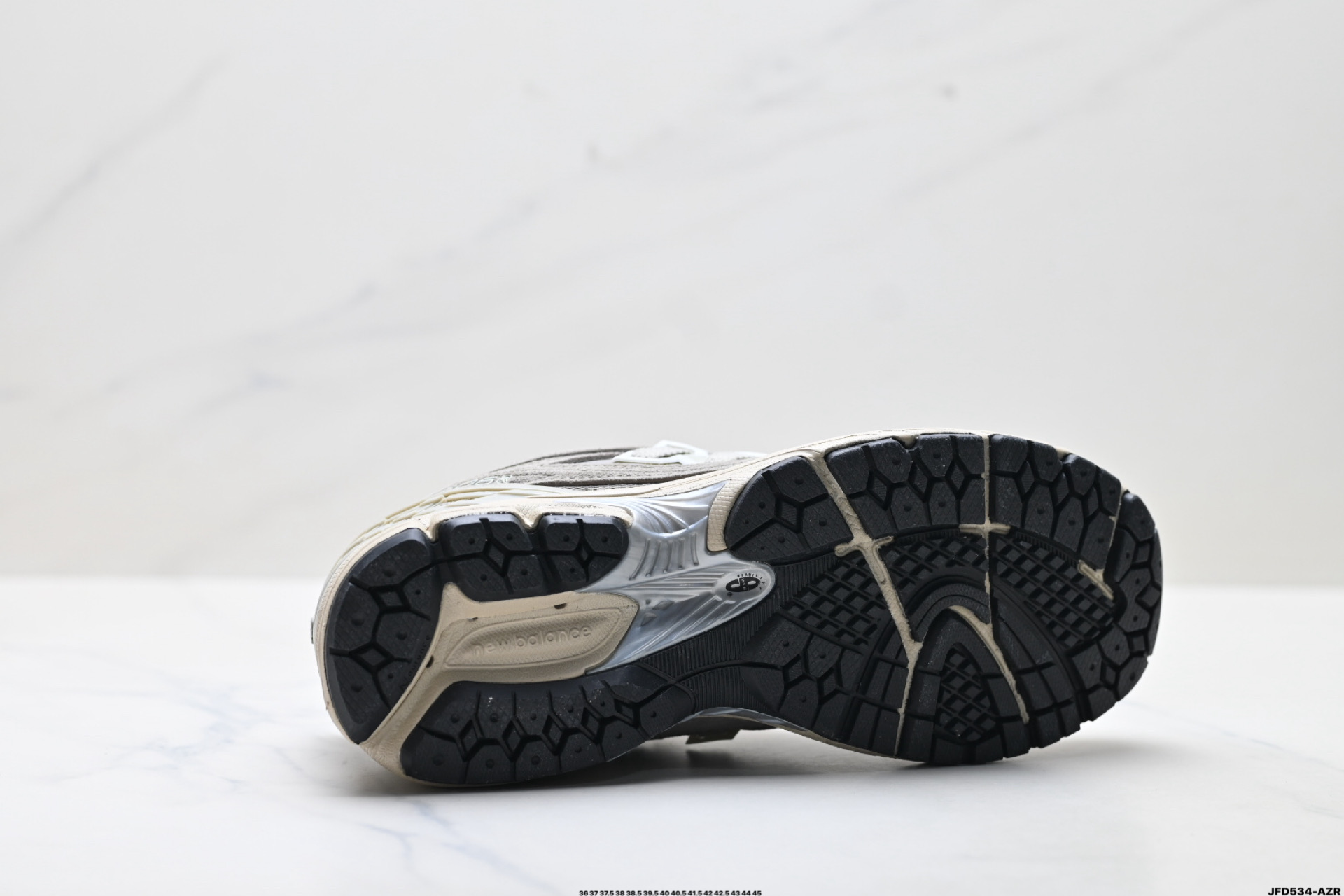 190 New Balance M1906系列 新百伦 复古单品宝藏老爹鞋款 M1906RL