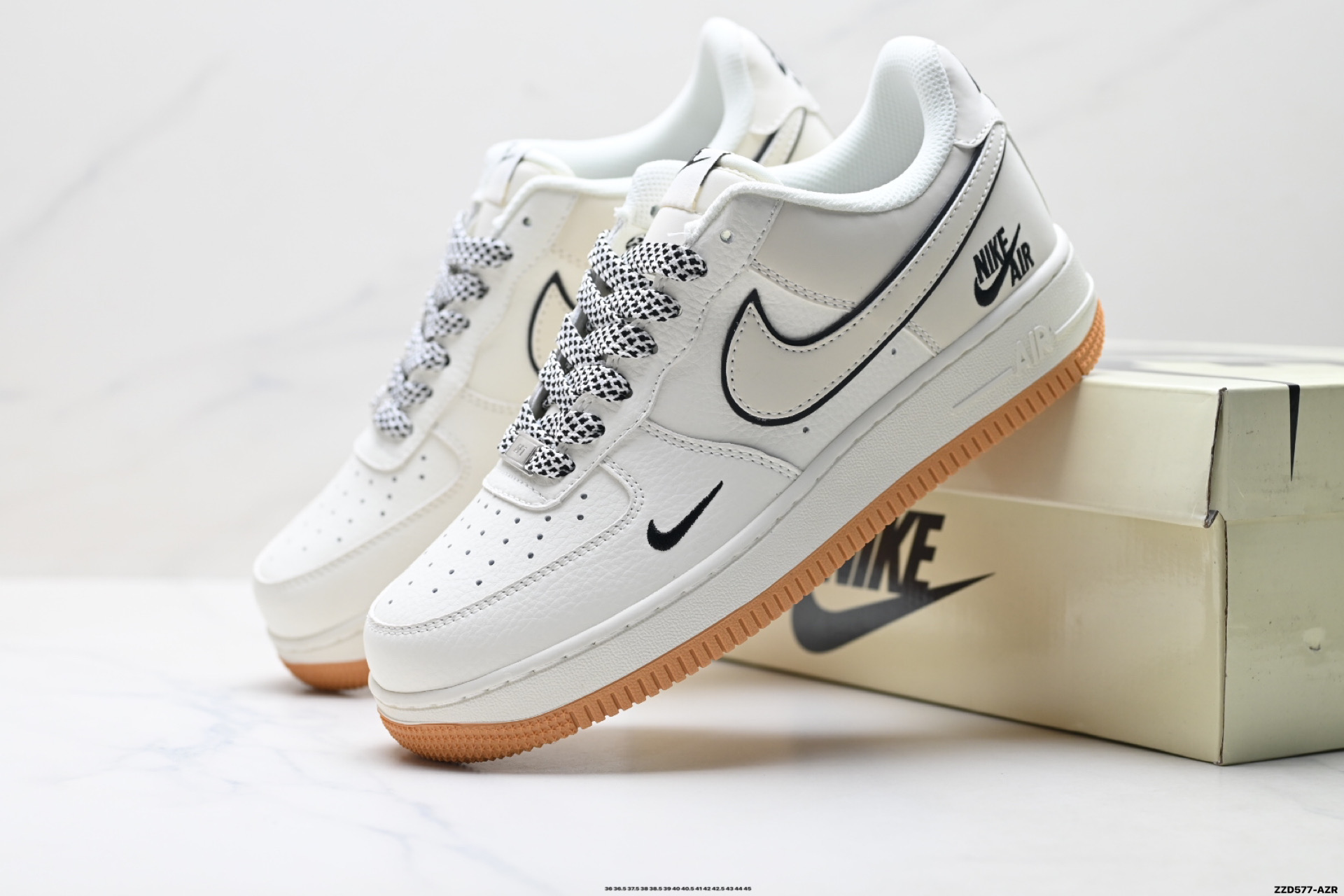NIKE AIR FORCE 1‘07 LV8 CS5288-053