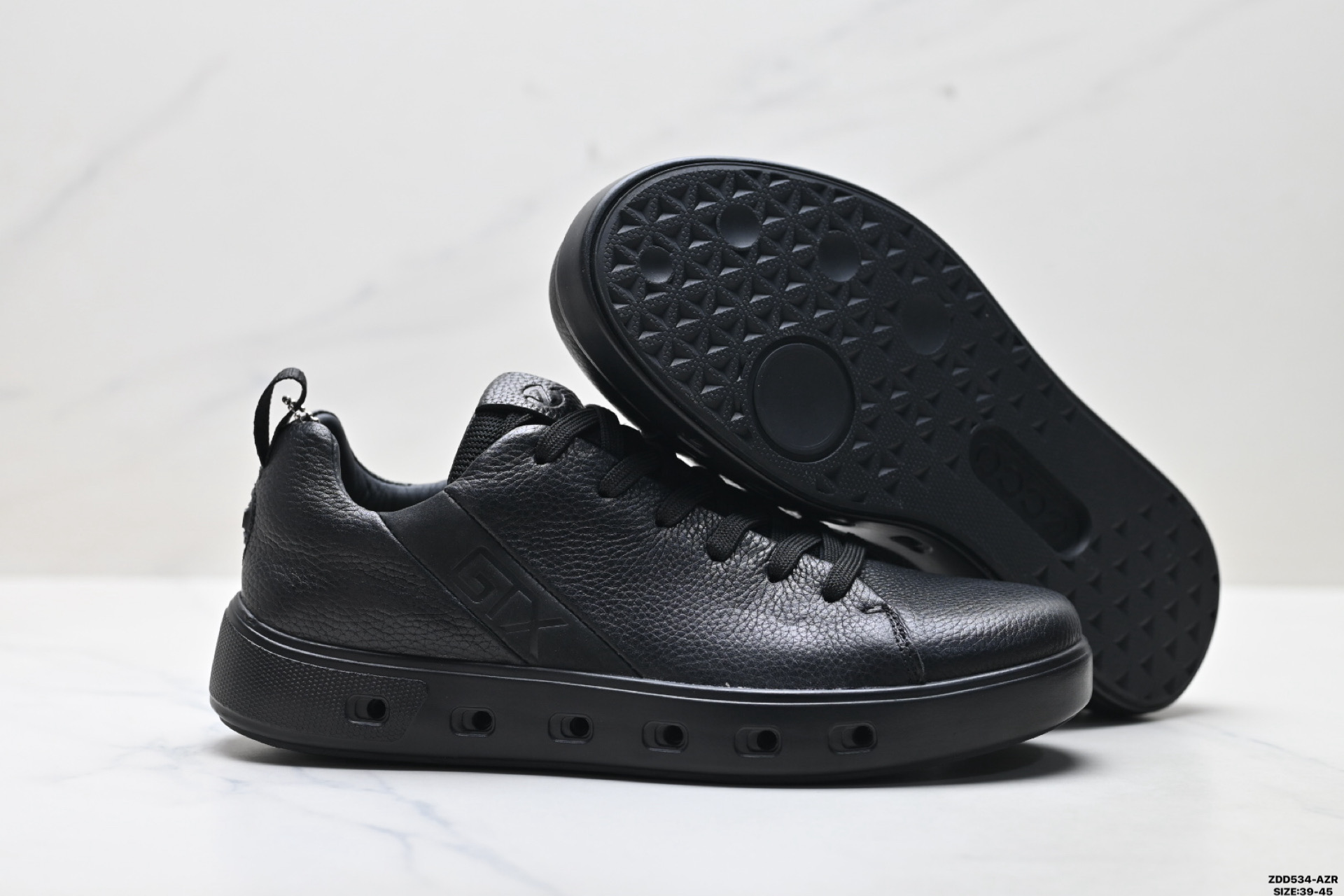 250 Ecco爱步 街头720系列 牛皮 运动潮流 减震耐磨 低帮高尔夫球鞋 091504-506