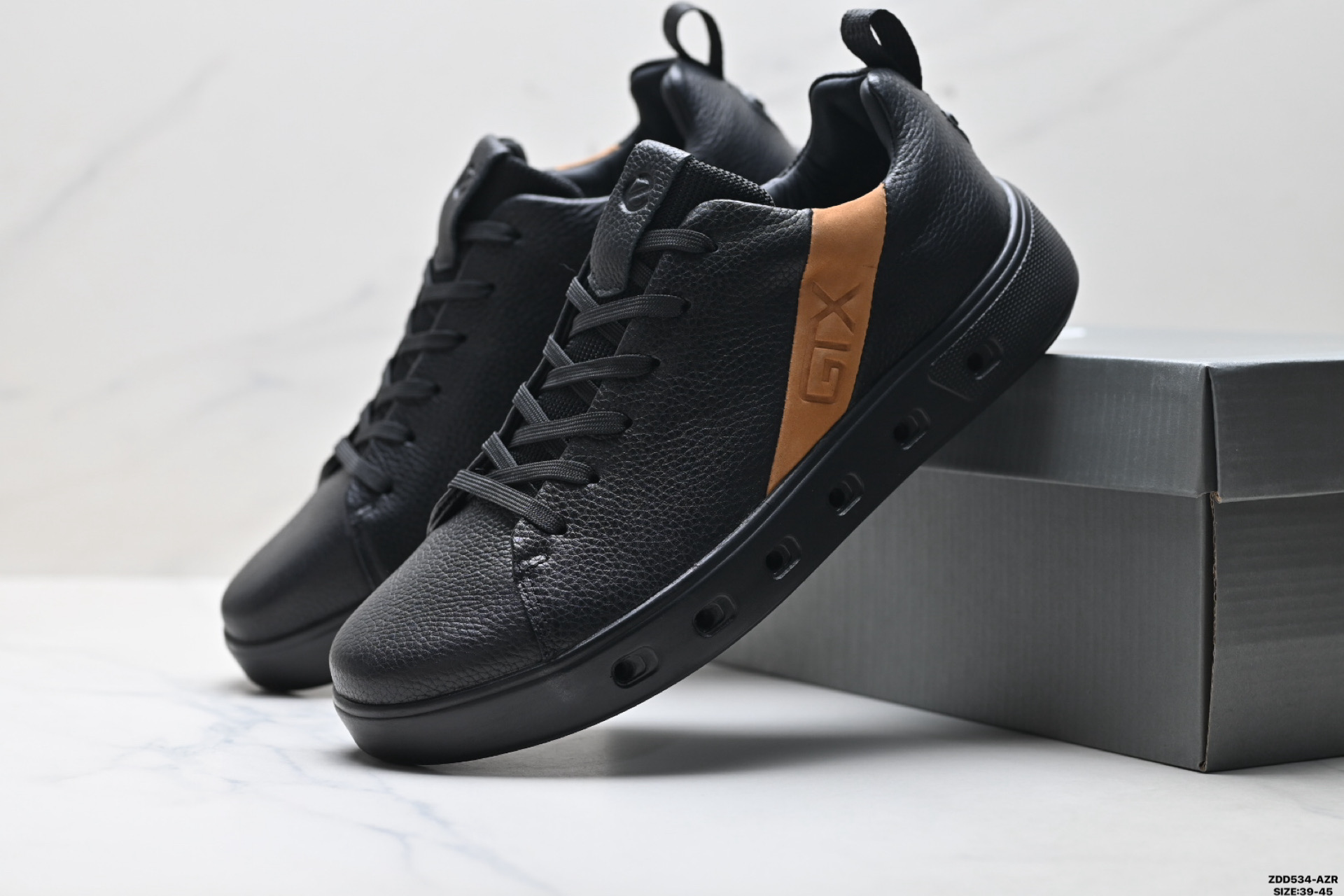 250 Ecco爱步 街头720系列 牛皮 运动潮流 减震耐磨 低帮高尔夫球鞋 091504-506