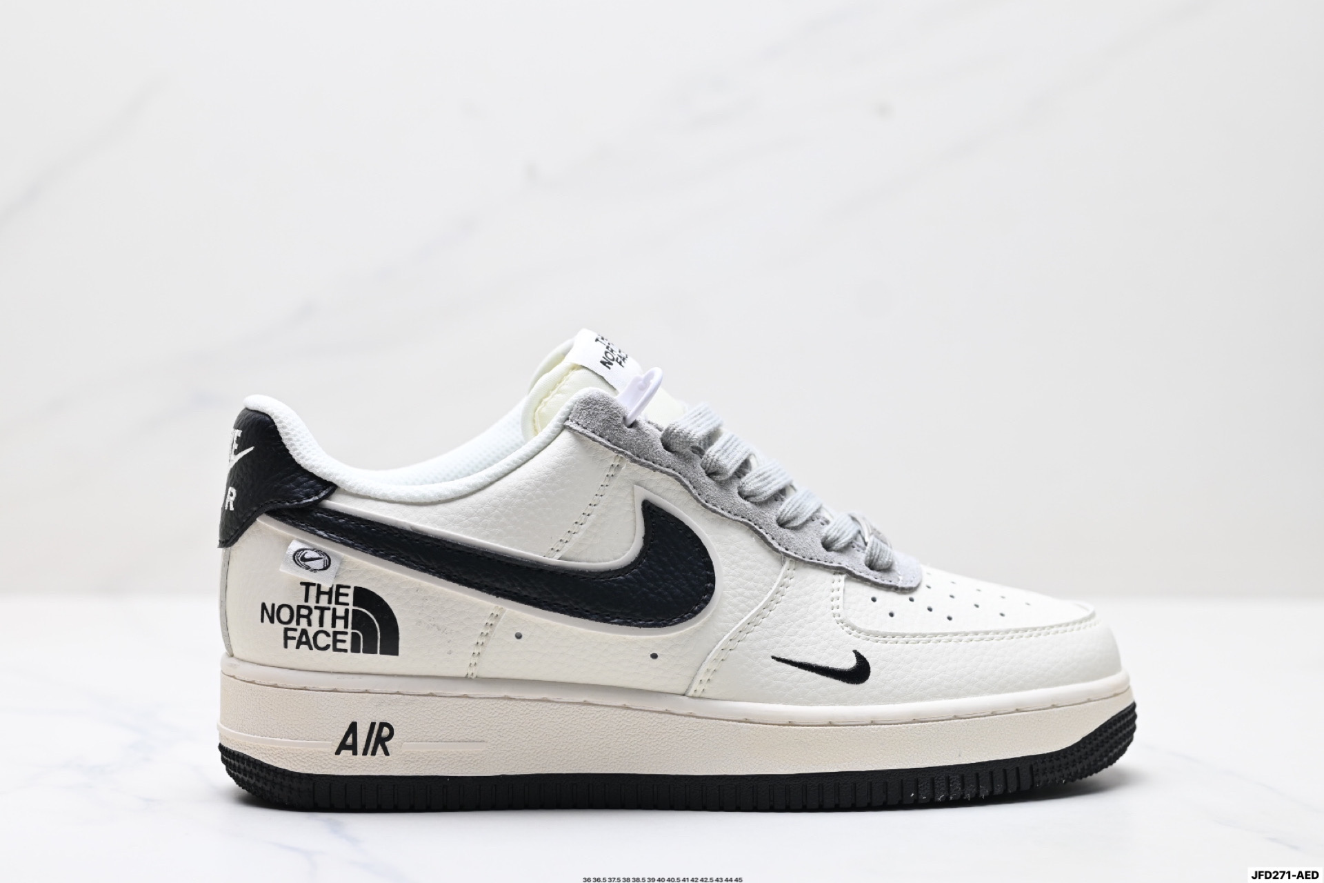 NIKE AIR FORCE 1‘07 DD8959-100