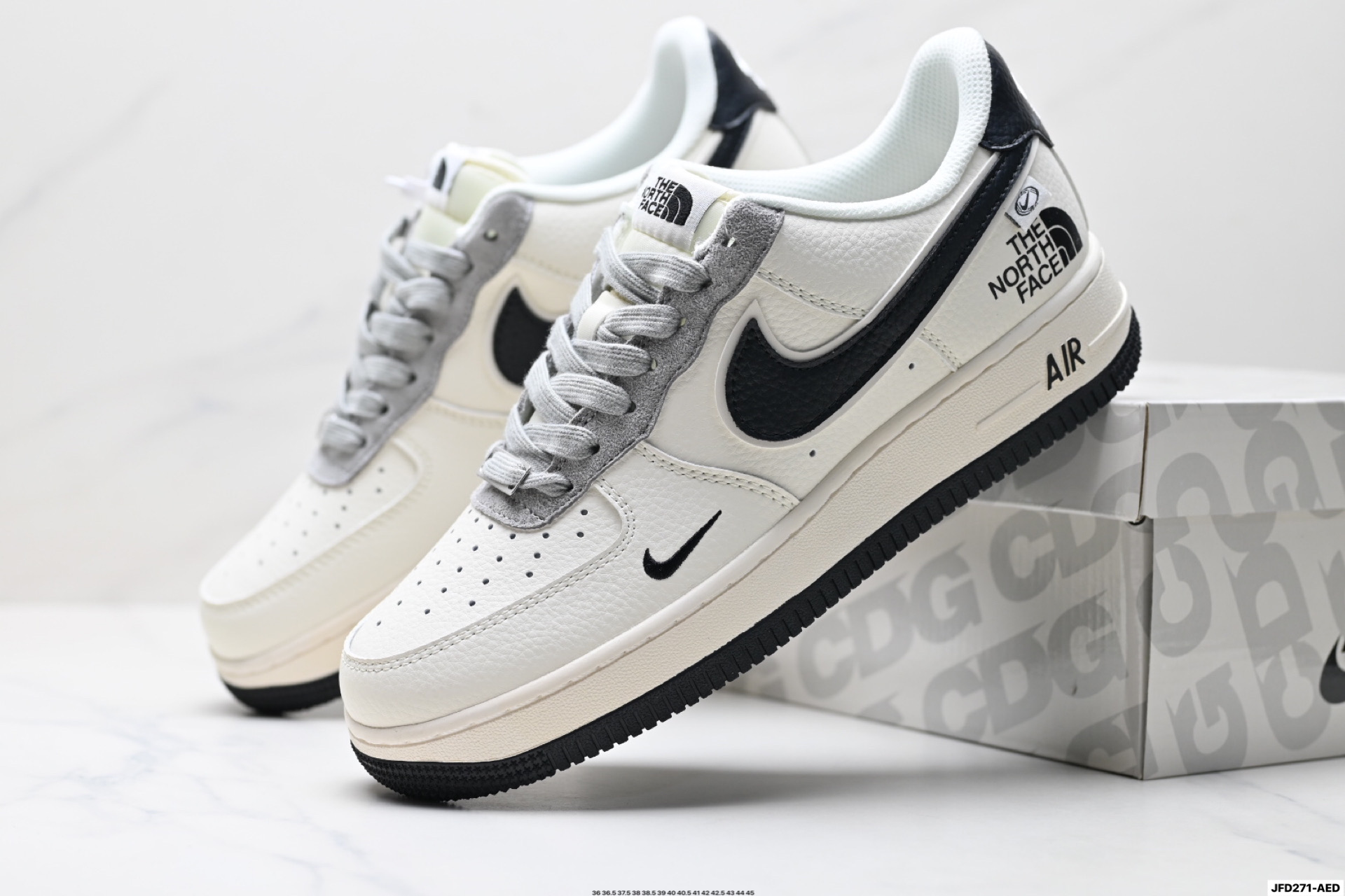 NIKE AIR FORCE 1‘07 DD8959-100