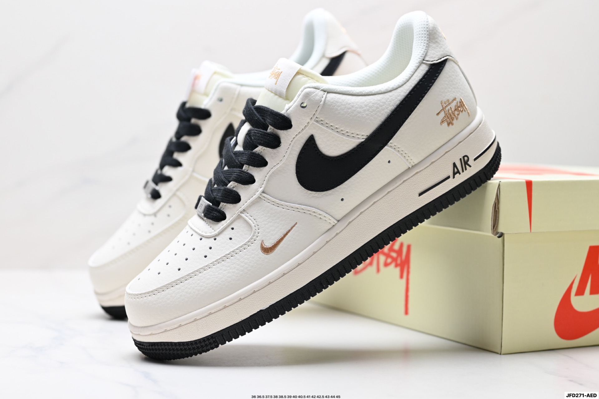 NIKE AIR FORCE 1‘07 DD8959-100