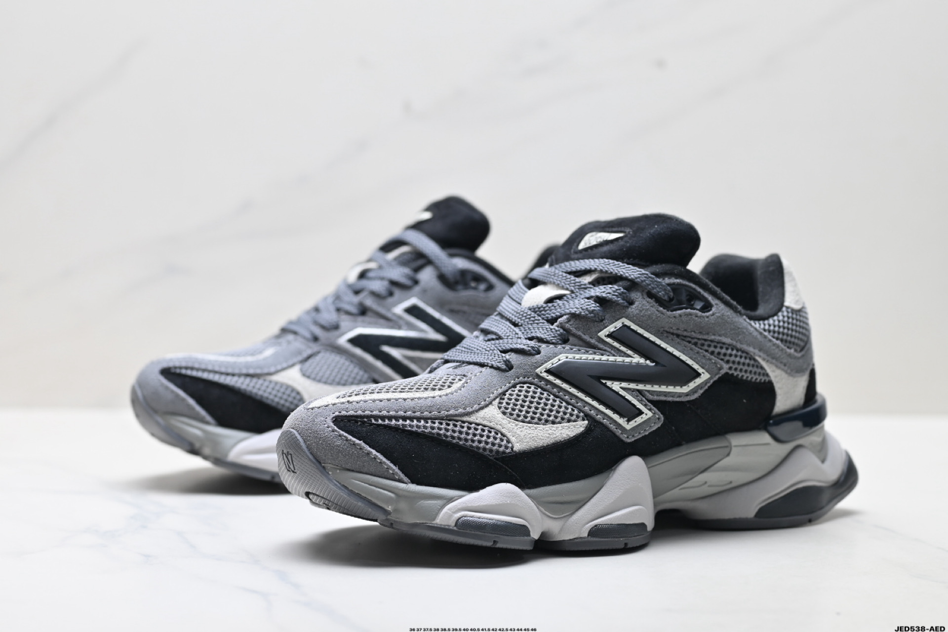 💰180
真标✅New Balance 9060系列 新百伦 复古休闲运动慢跑鞋
鞋面大身由空间双格及磨砂鞋面拼接而生
采用大面积网眼以及麂皮材质覆盖鞋身 还原经典气质 搭载ABZORB避震科技 由泡沫聚酯制成 上脚可以有效减少由鞋反弹对身体及双腿的冲击力
货号:U9060ERA
Size:36 37 37.5 38 38.5 39.5 40 40.5 41.5 42 42.5 43 44 45 46
ID:JED538-AED