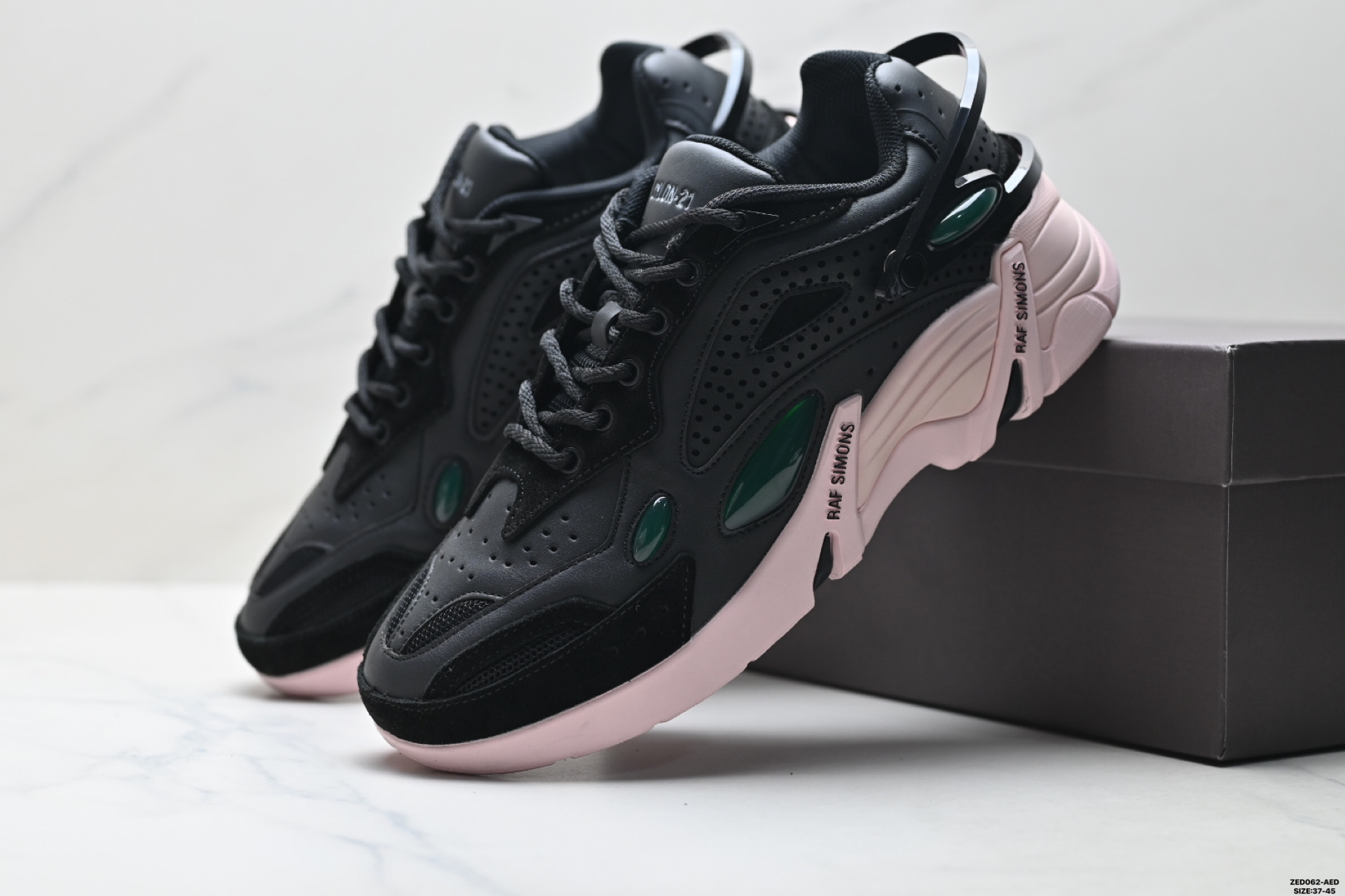 280 RAF SIMONS CYLON-21 潮流运动 织物皮革 圆头系带 低帮休闲鞋 HR740003L-0003