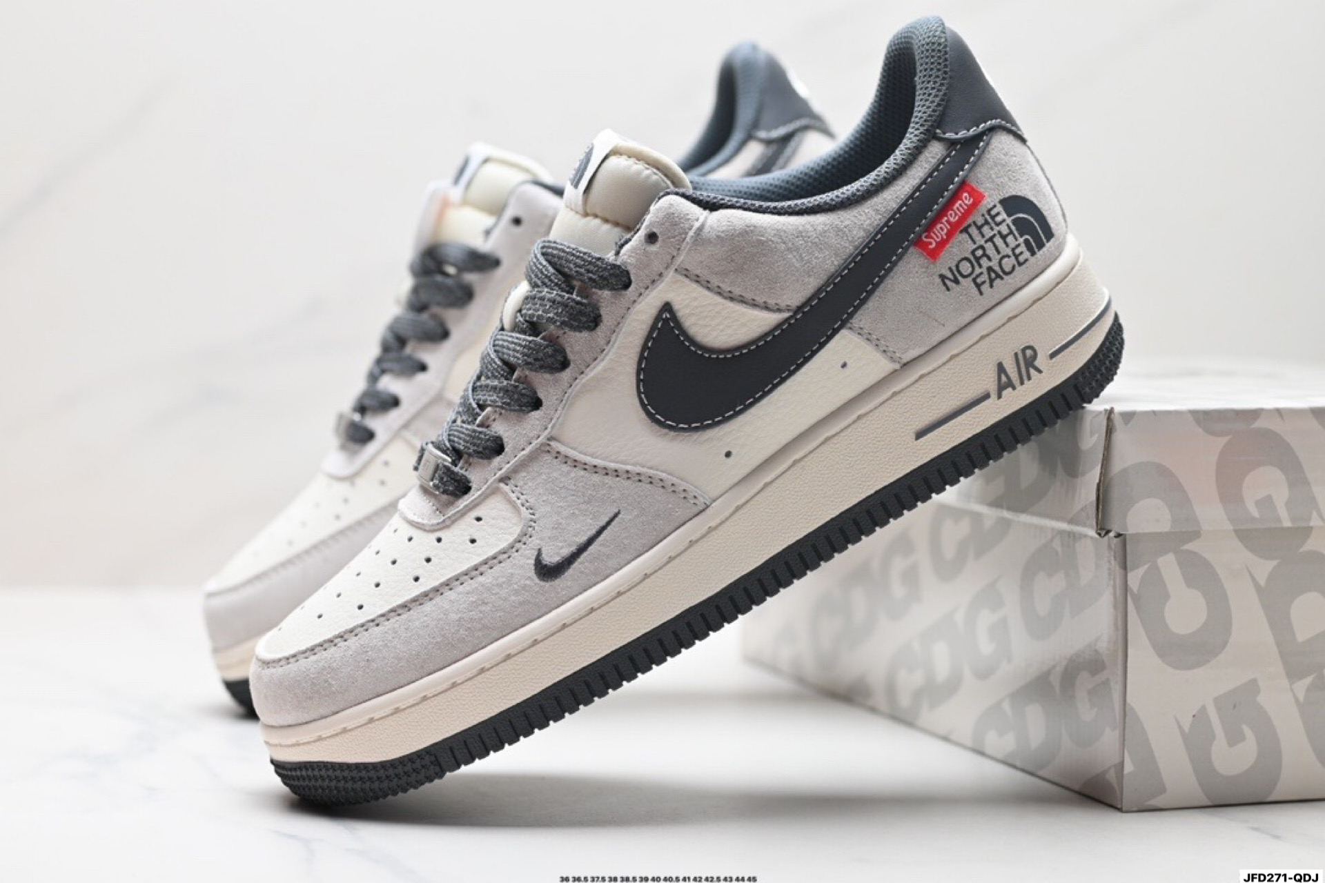 NIKE AIR FORCE 1‘07 DD8959-100
