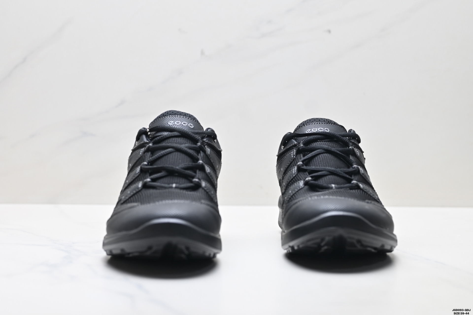 200 ECCO爱步2025年新款GTX防水运动鞋低帮透气休闲鞋男鞋 825784-517