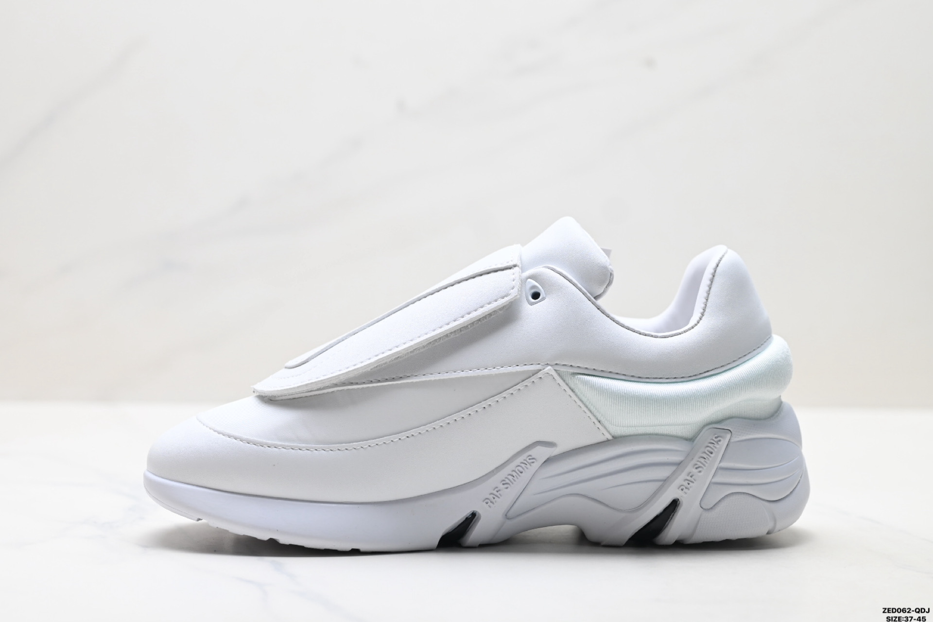 280 RAF SIMONS CYLON-21 潮流运动 织物皮革 圆头系带 低帮休闲鞋 HR740001S-0061