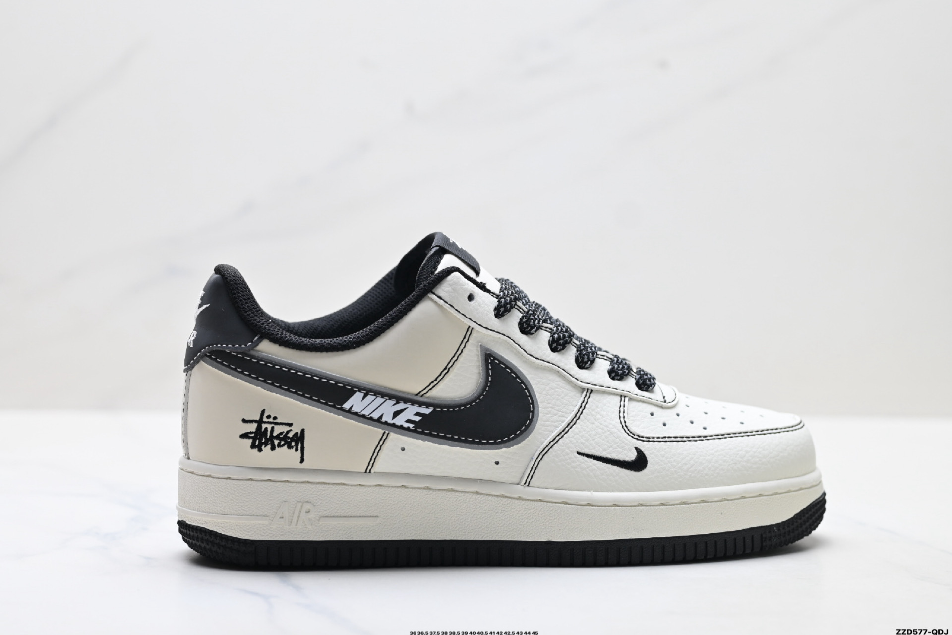 NIKE AIR FORCE 1‘07 LV8 CS5288-060