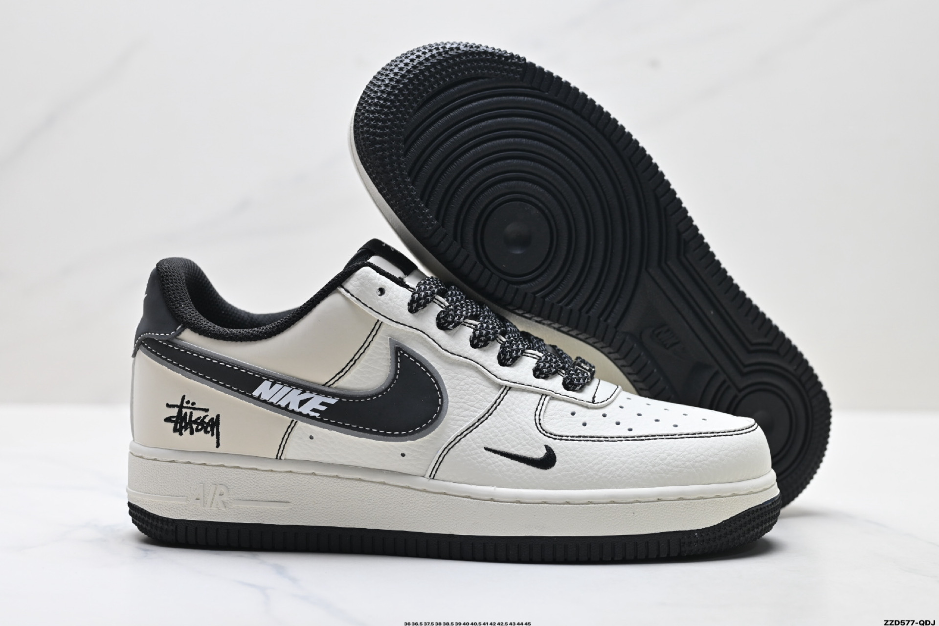 NIKE AIR FORCE 1‘07 LV8 CS5288-060
