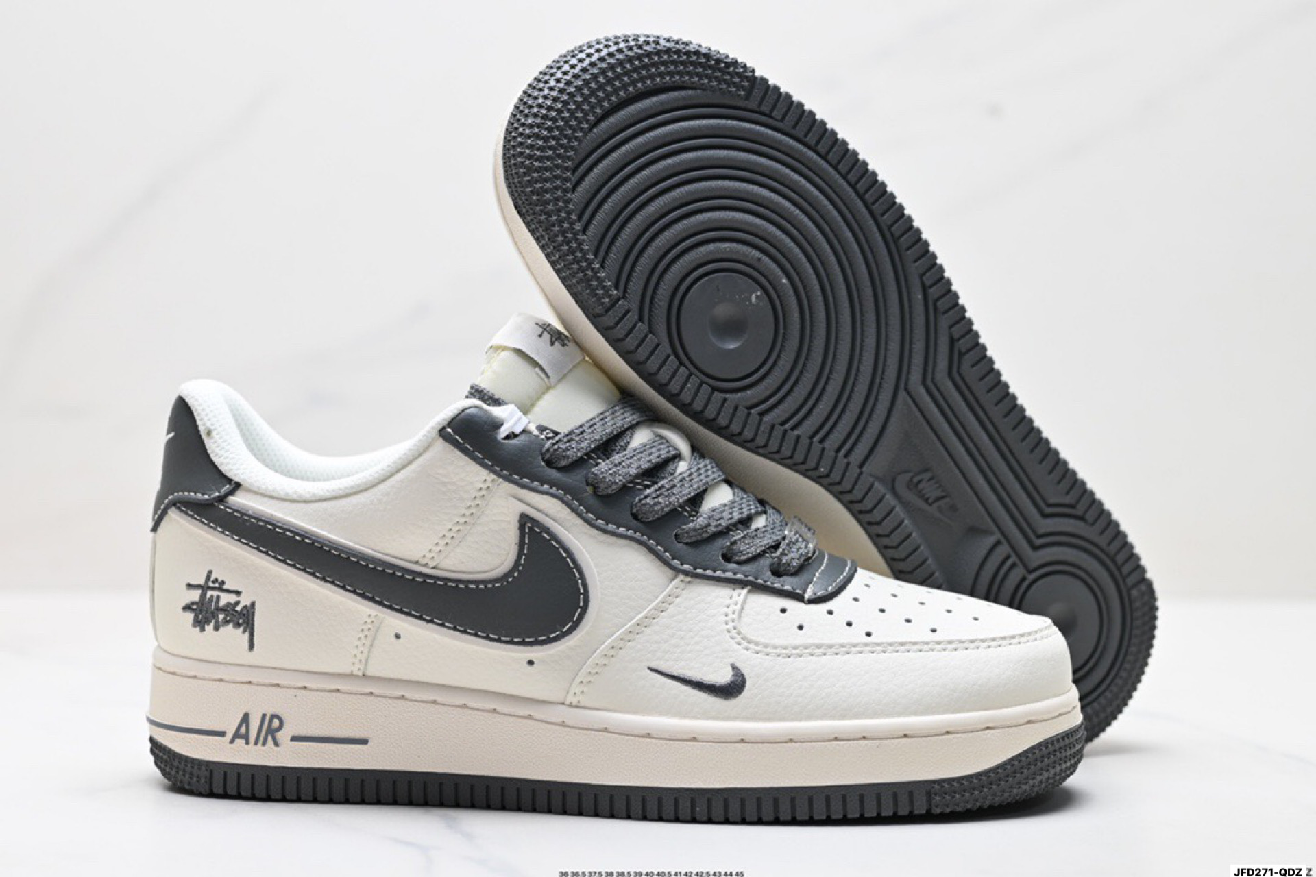 💰190
公司级✅NIKE AIR FORCE 1‘07
原楦头原纸板 打造纯正低帮空军版型
专注外贸渠道 全掌内置蜂窝气垫 
原盒配件 原厂中底钢印、拉帮完美 
货号:DD8959-100
Size:36 36.5 37.5 38 38.5 39 40 40.5 41 42 42.5 43 44 45
ID:JFD271-QDZ
