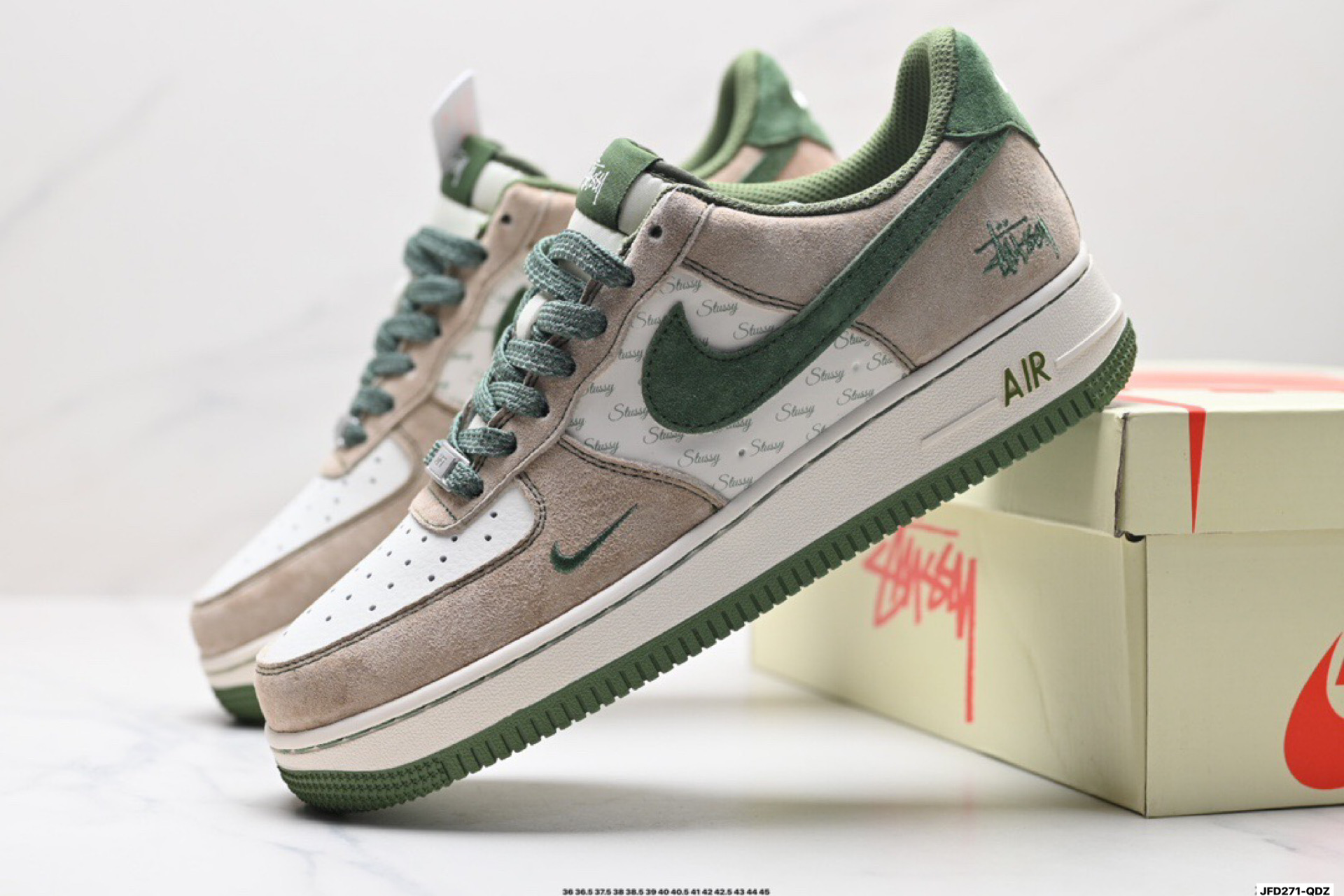 NIKE AIR FORCE 1‘07 DD8959-100