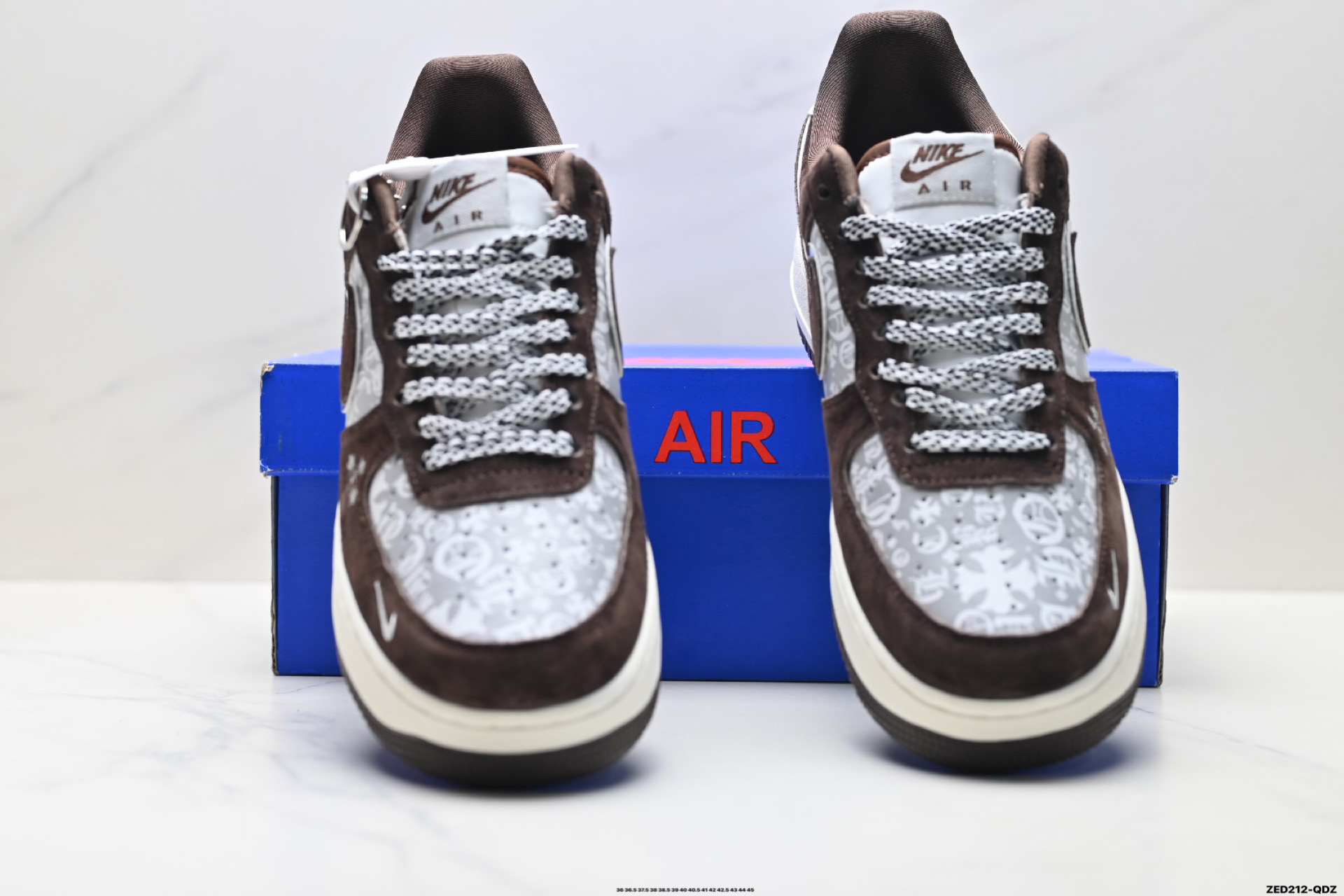 NIKE AIR FORCE 1‘07 LX SY1388-010