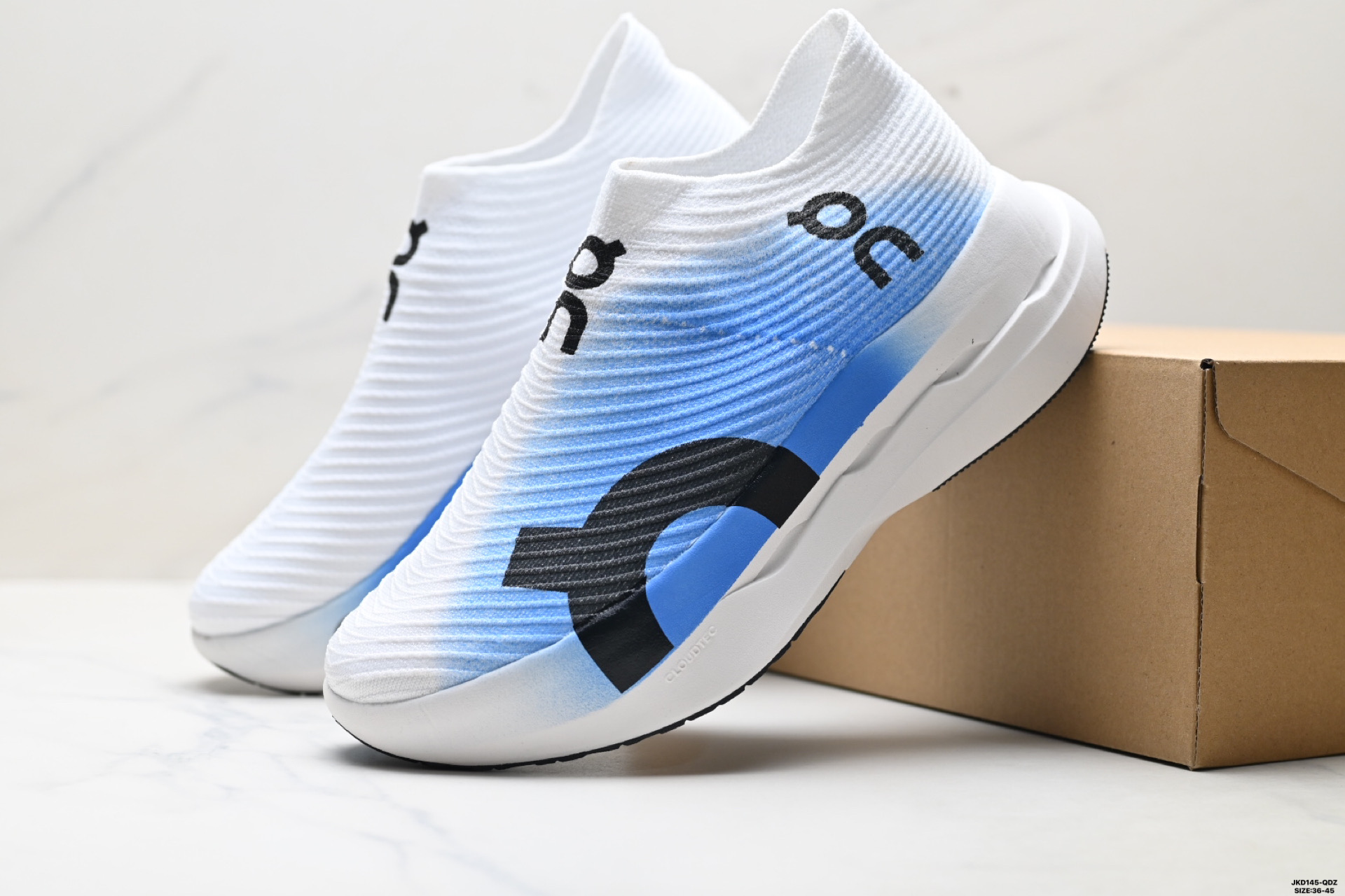 On Cloudboom Strike LS昂跑缓震耐磨透气增高专业马拉松公路跑鞋 3UE30010253