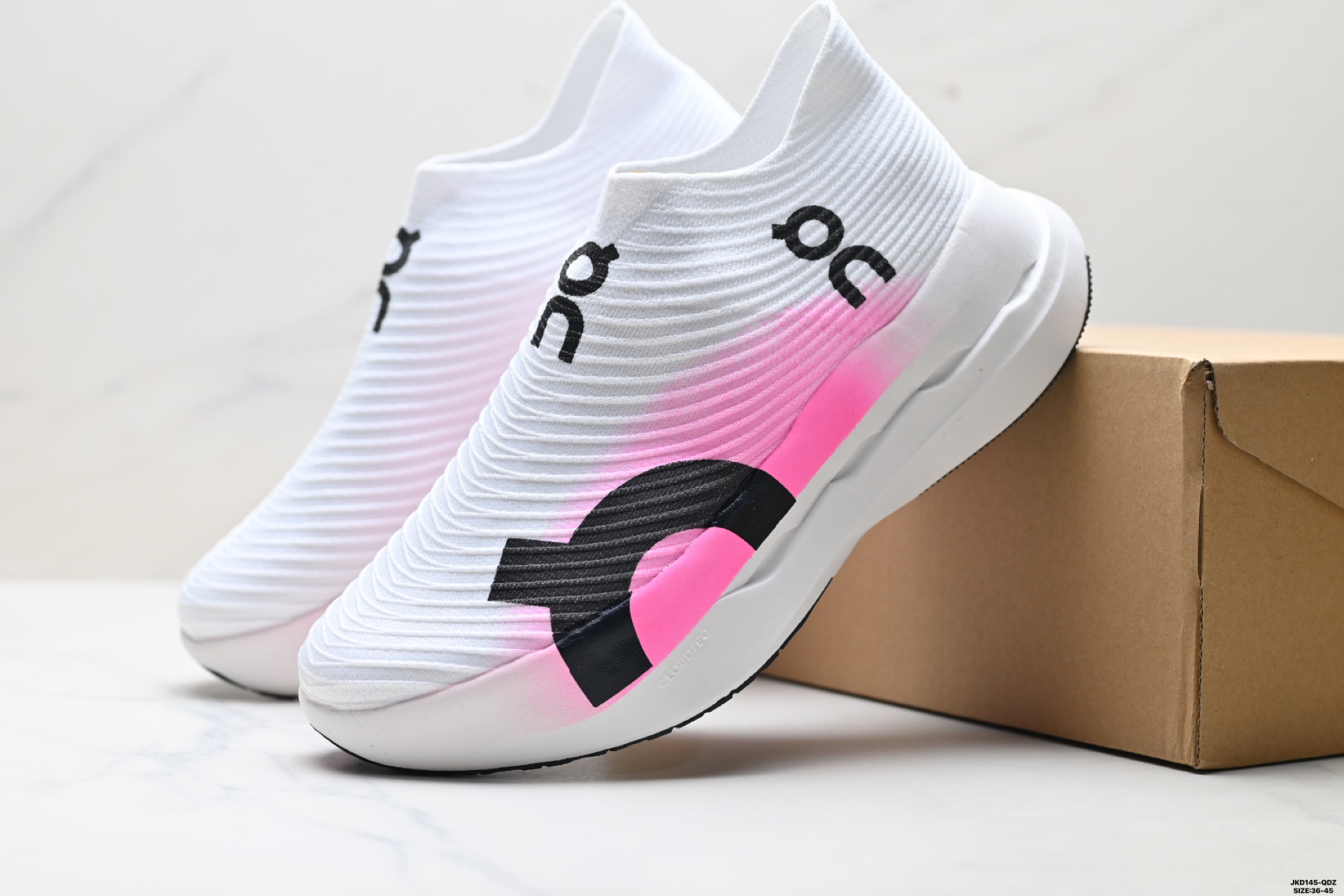 On Cloudboom Strike LS昂跑缓震耐磨透气增高专业马拉松公路跑鞋 3UE30010253