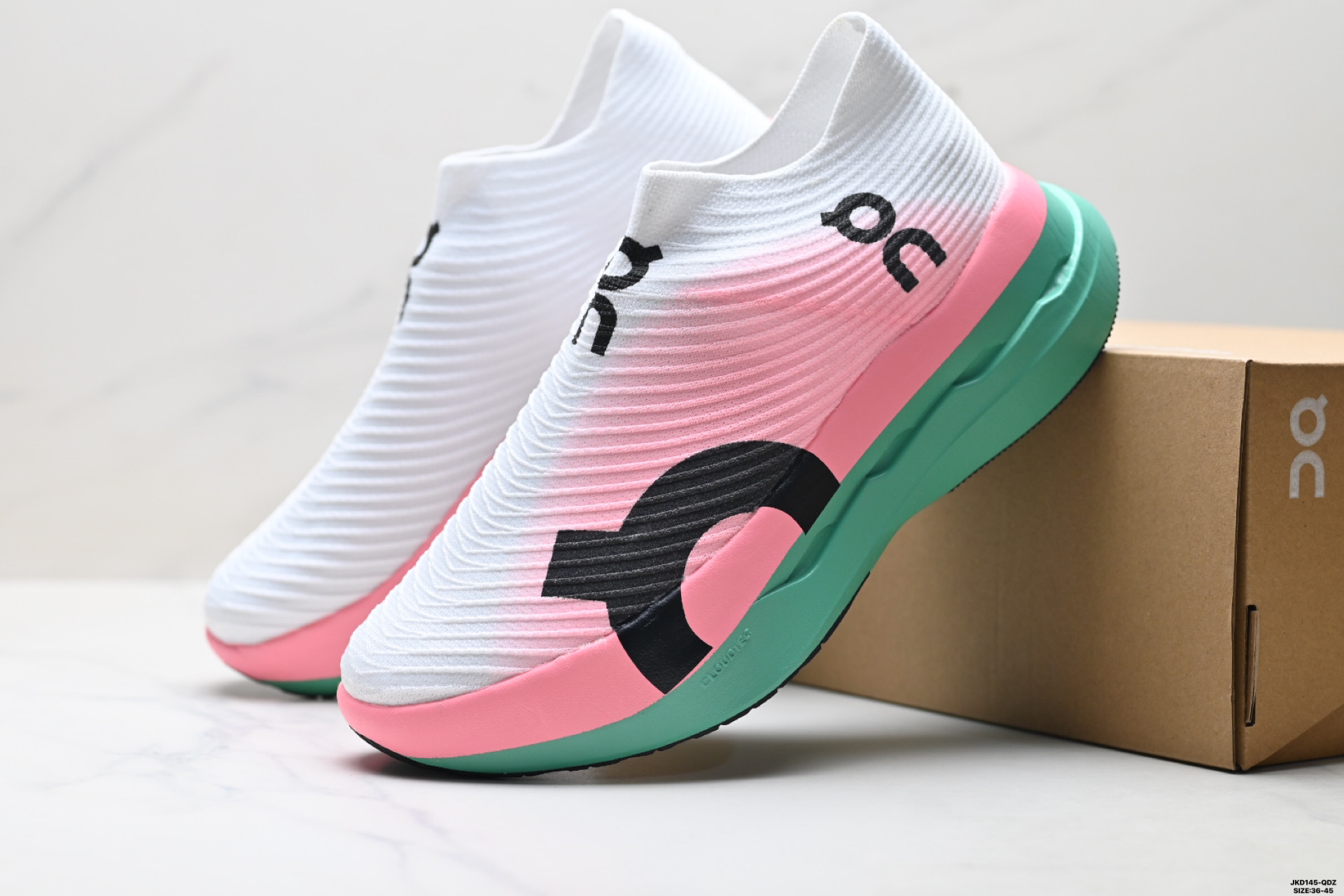 On Cloudboom Strike LS昂跑缓震耐磨透气增高专业马拉松公路跑鞋 3UE30010253