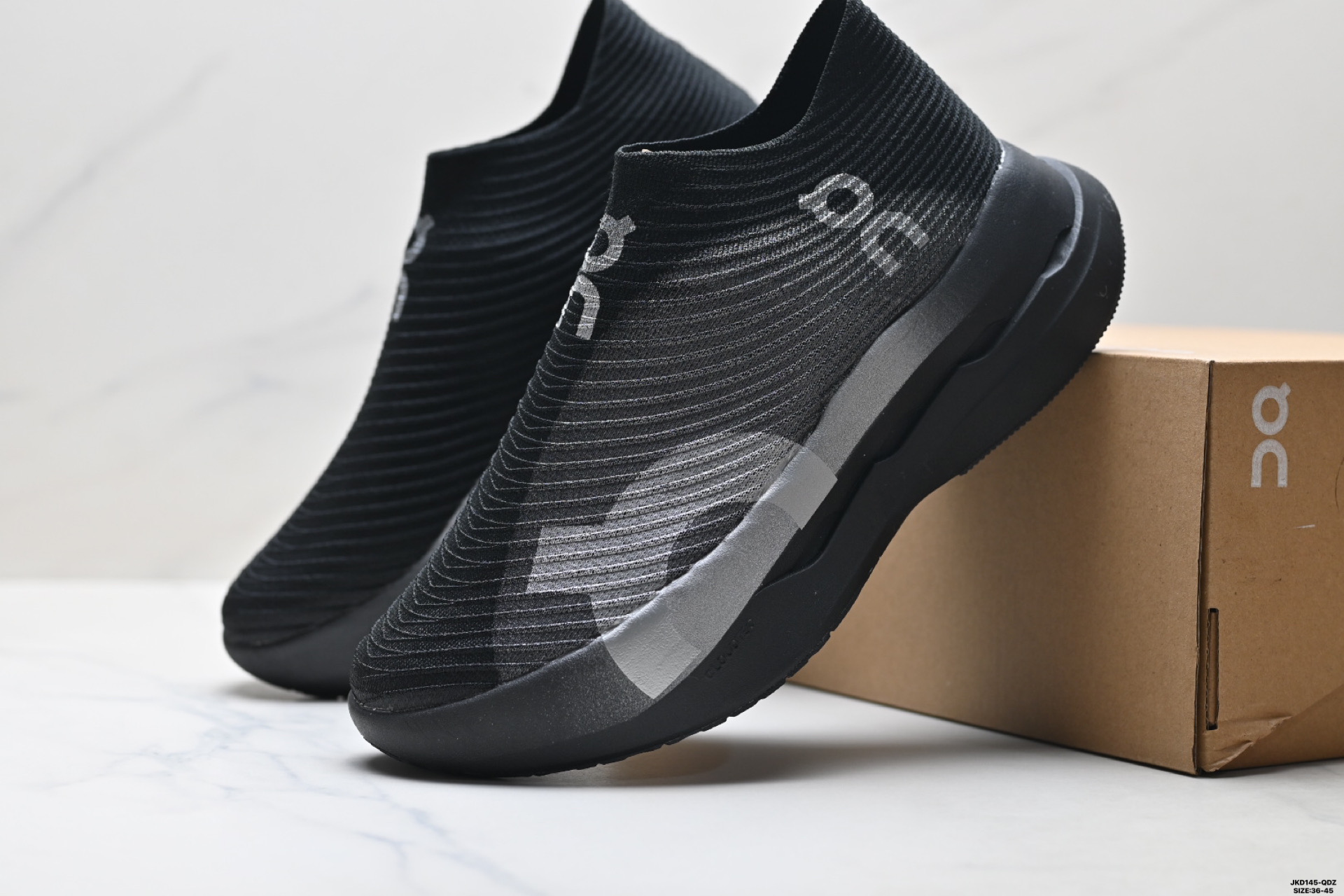 On Cloudboom Strike LS昂跑缓震耐磨透气增高专业马拉松公路跑鞋 3UE30010253