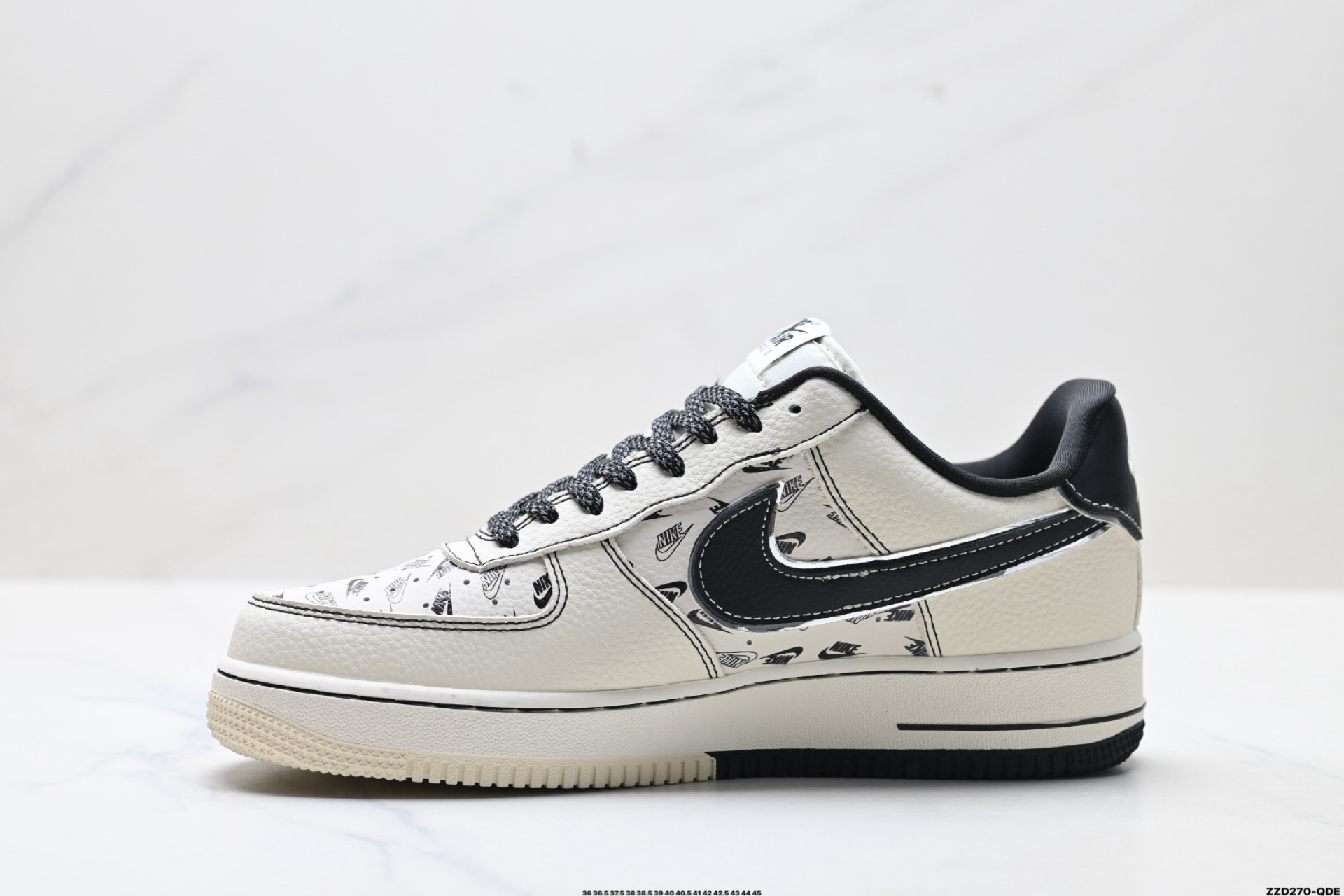 NIKE AIR FORCE 1‘07 LV8 DF0188-109