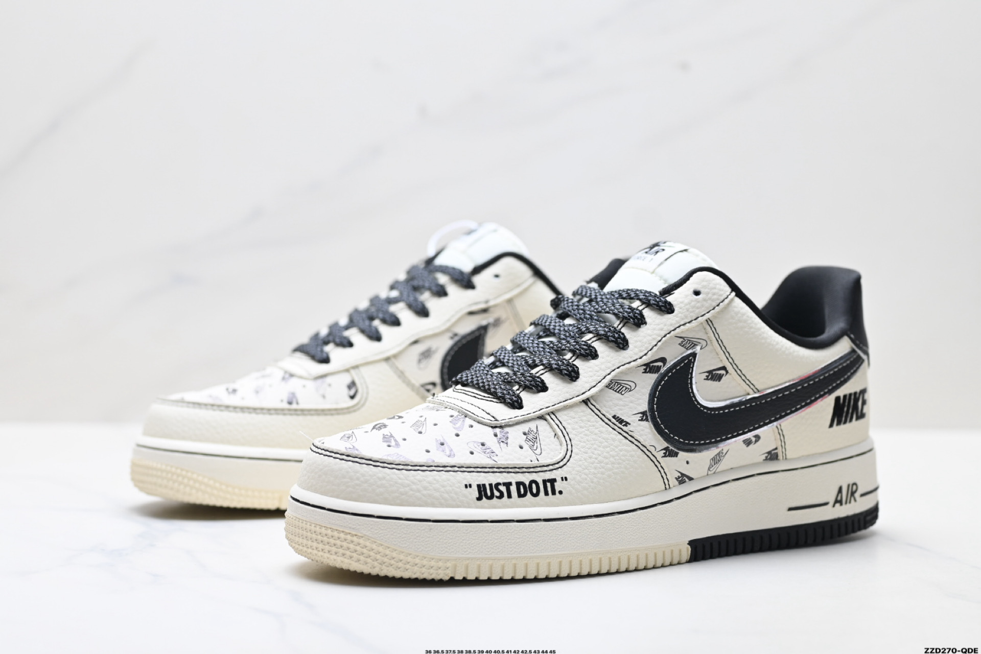 NIKE AIR FORCE 1‘07 LV8 DF0188-109