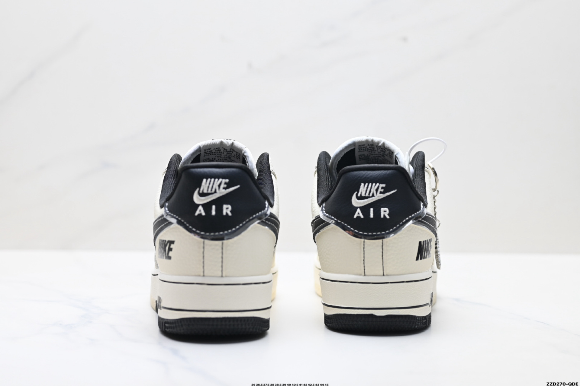 NIKE AIR FORCE 1‘07 LV8 DF0188-109