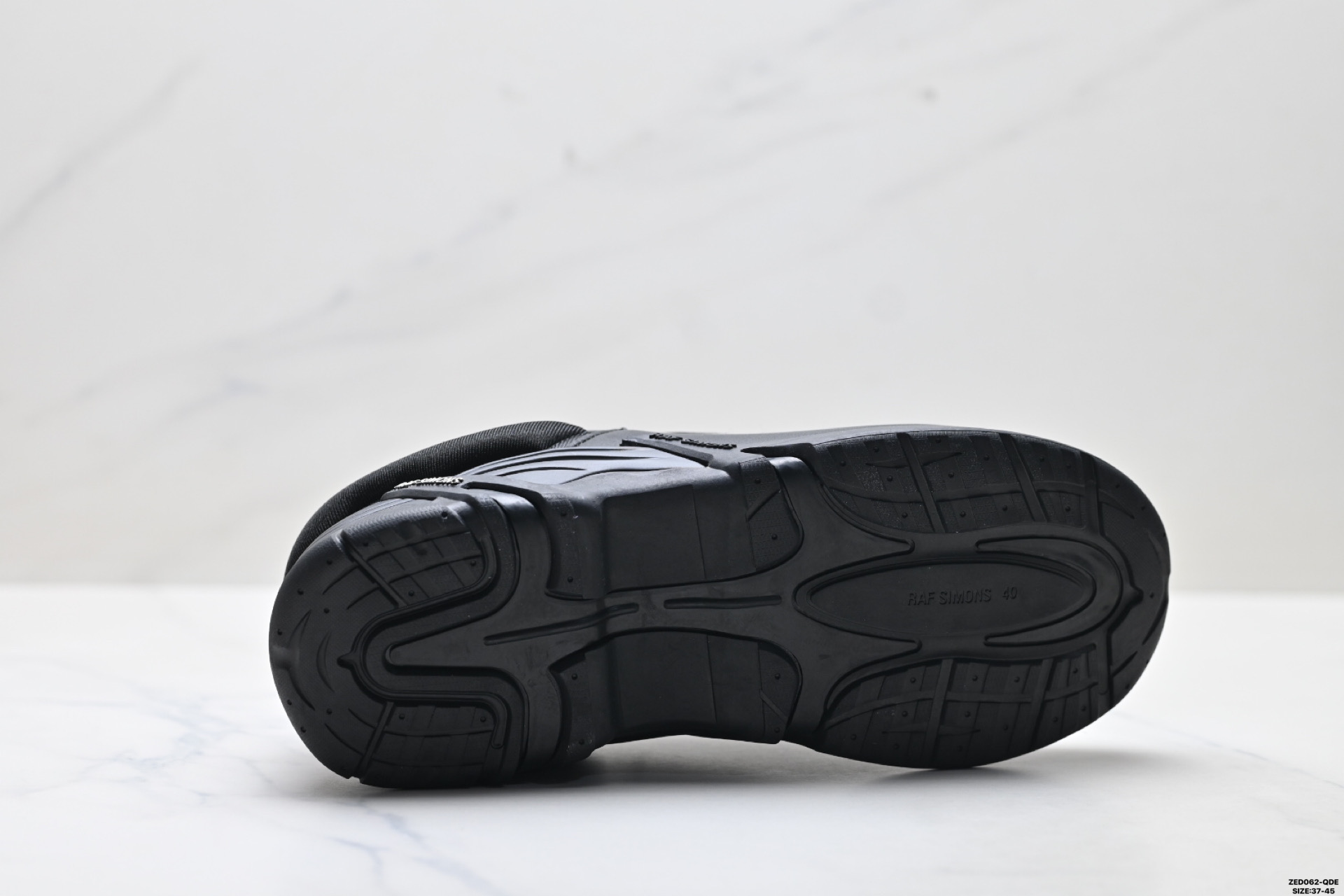 280 RAF SIMONS CYLON-21 潮流运动 织物皮革 圆头系带 低帮休闲鞋 HR740001S-0003