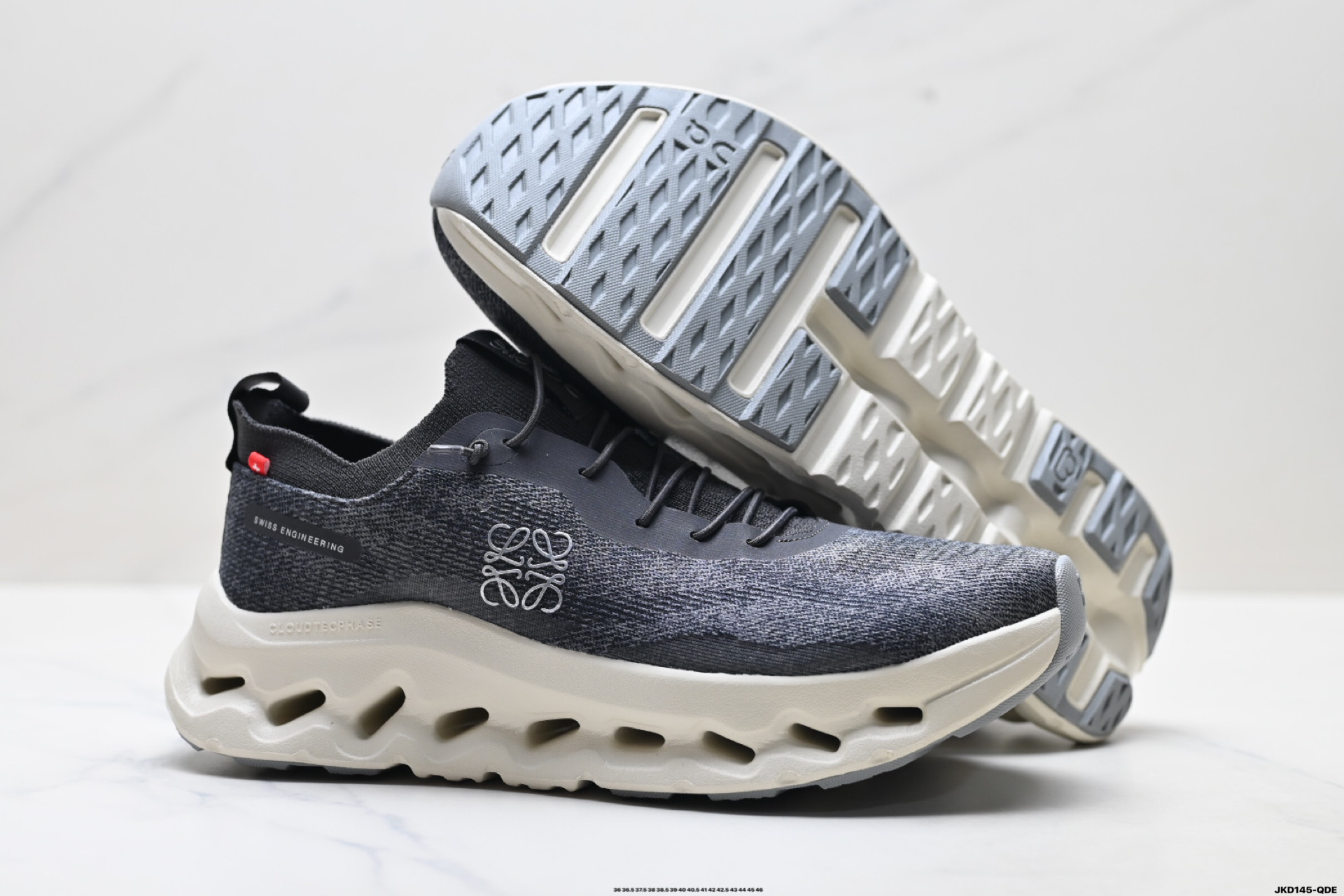 180 Loewe x On昂跑Cloudtilt 罗意威 联名轻量运动休闲鞋 脚感很舒服