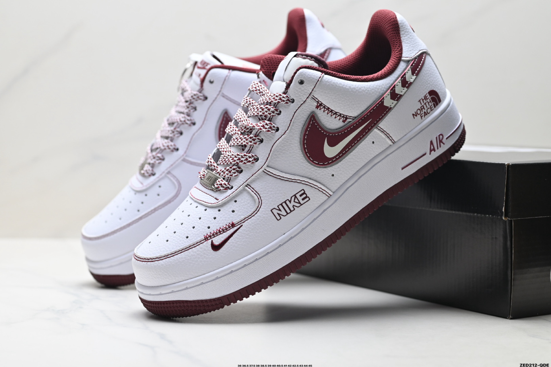 NIKE AIR FORCE 1‘07 SU2305-141