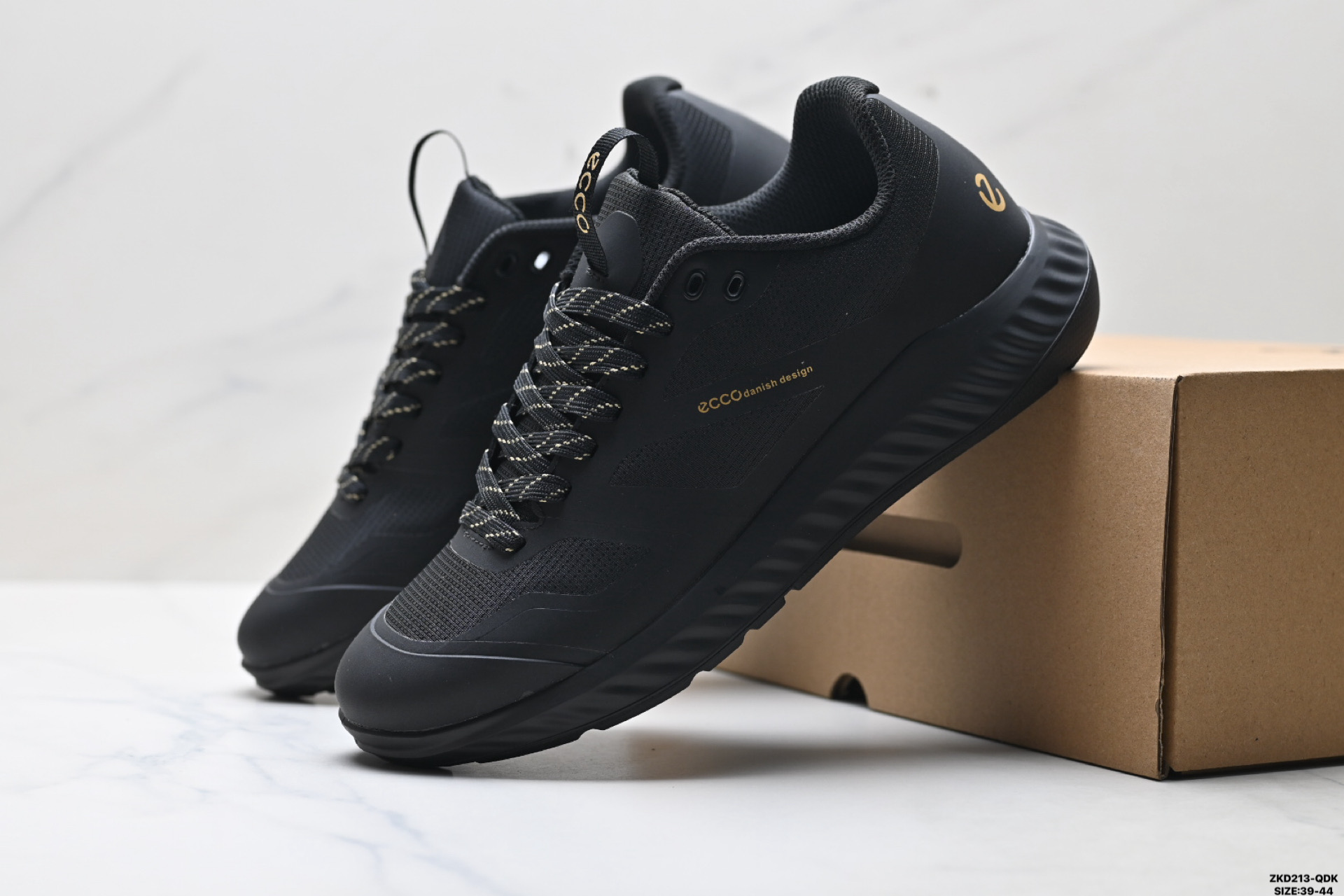 290 Ecco爱步 BIOM AEX 舒适时尚 简约时尚 减震防滑 低帮休闲鞋 875825-262-Chinese UA Cheap High Quatity Brand Clothes Bags handbags Sneakers wholesale wholesaler seller from China Factory suppliers Fashion Clothing Shoes best Quality Beautiful Price 290 Ecco爱步 BIOM AEX 舒适时尚 简约时尚 减震防滑 低帮休闲鞋 875825-262