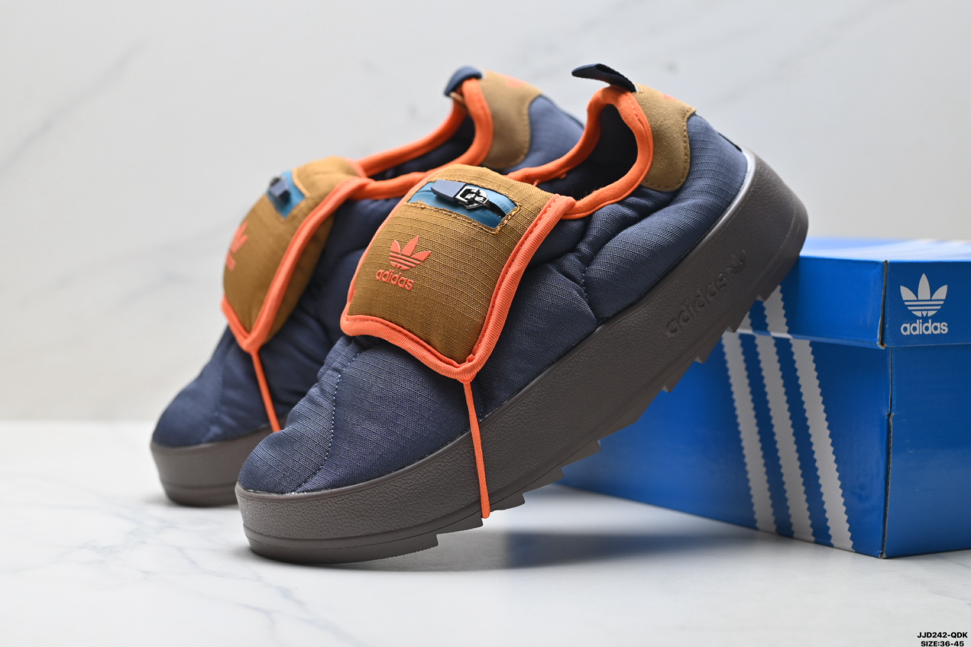 Adidas Originals Puffylette 阿迪达斯 三叶草 毛毛虫 复古运动鞋 IF3956