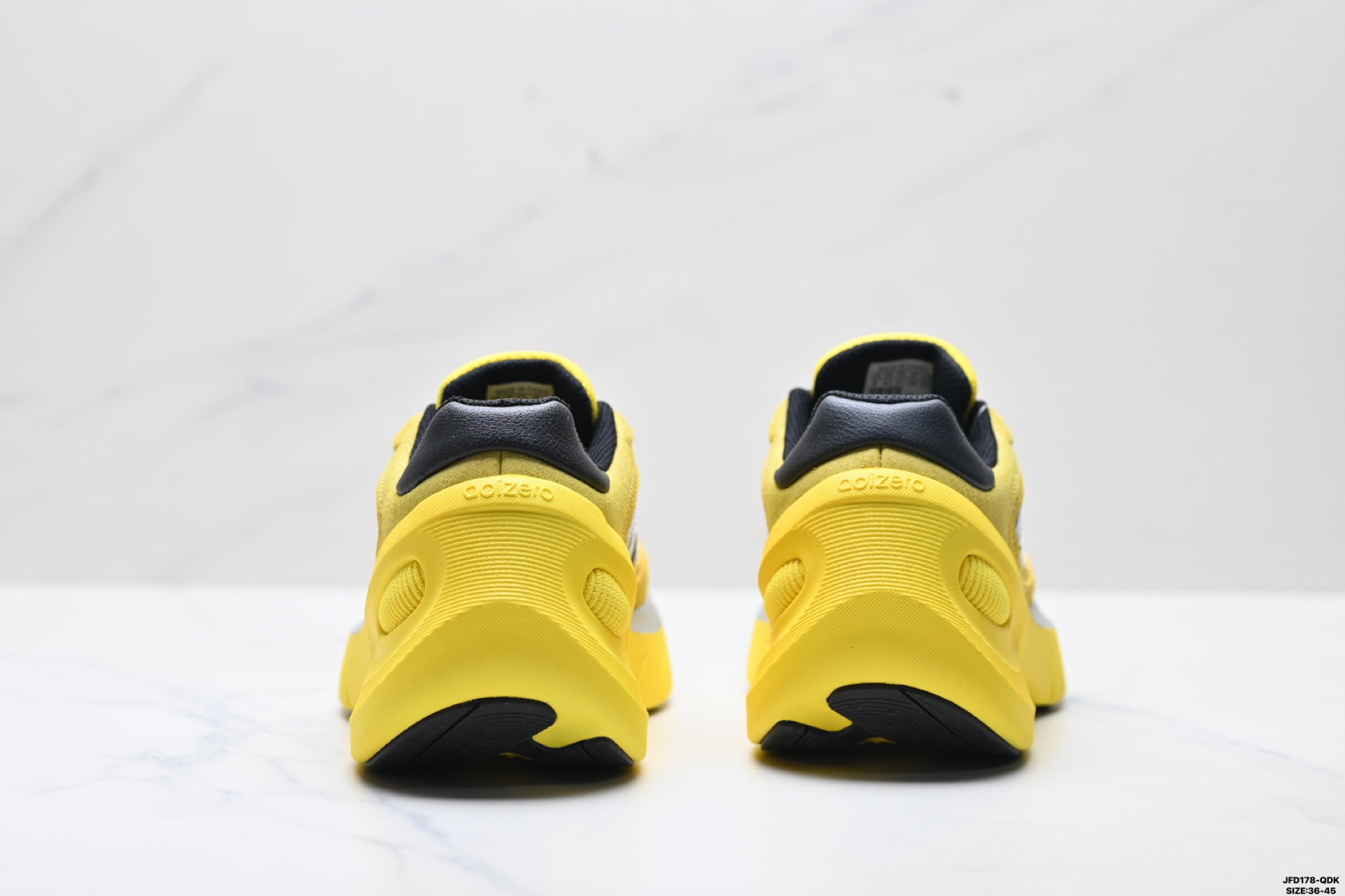 Adidas Adizero Goukana 阿迪达斯 百搭舒适耐磨透气 低帮休闲鞋 JP7218