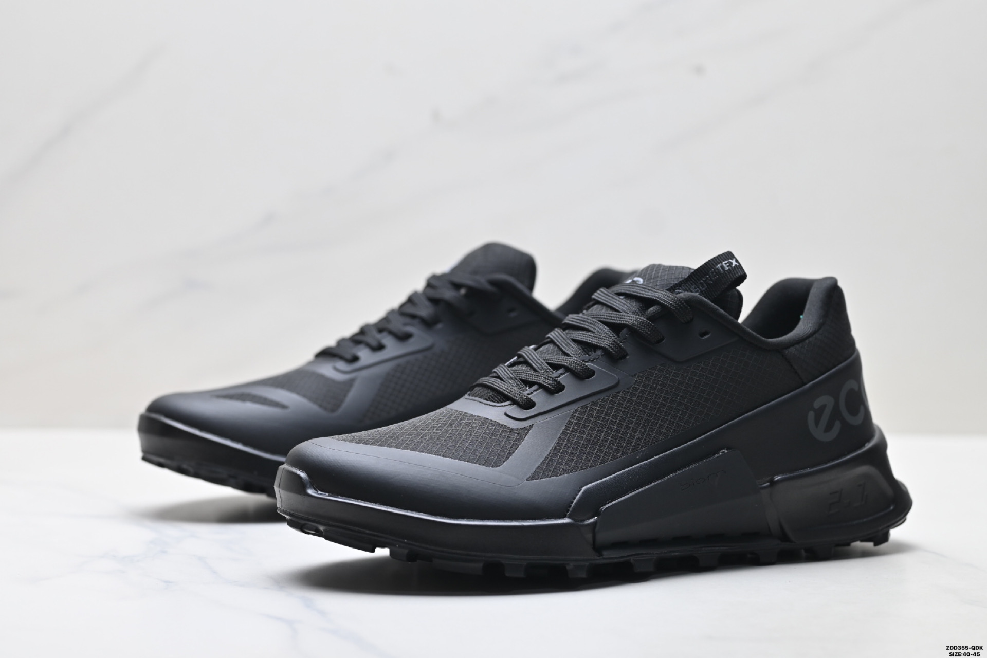 250 ECCO爱步户外鞋男防水透气缓震越野跑鞋秋健步BIOM2.1越野 BIOM科技 822833-511