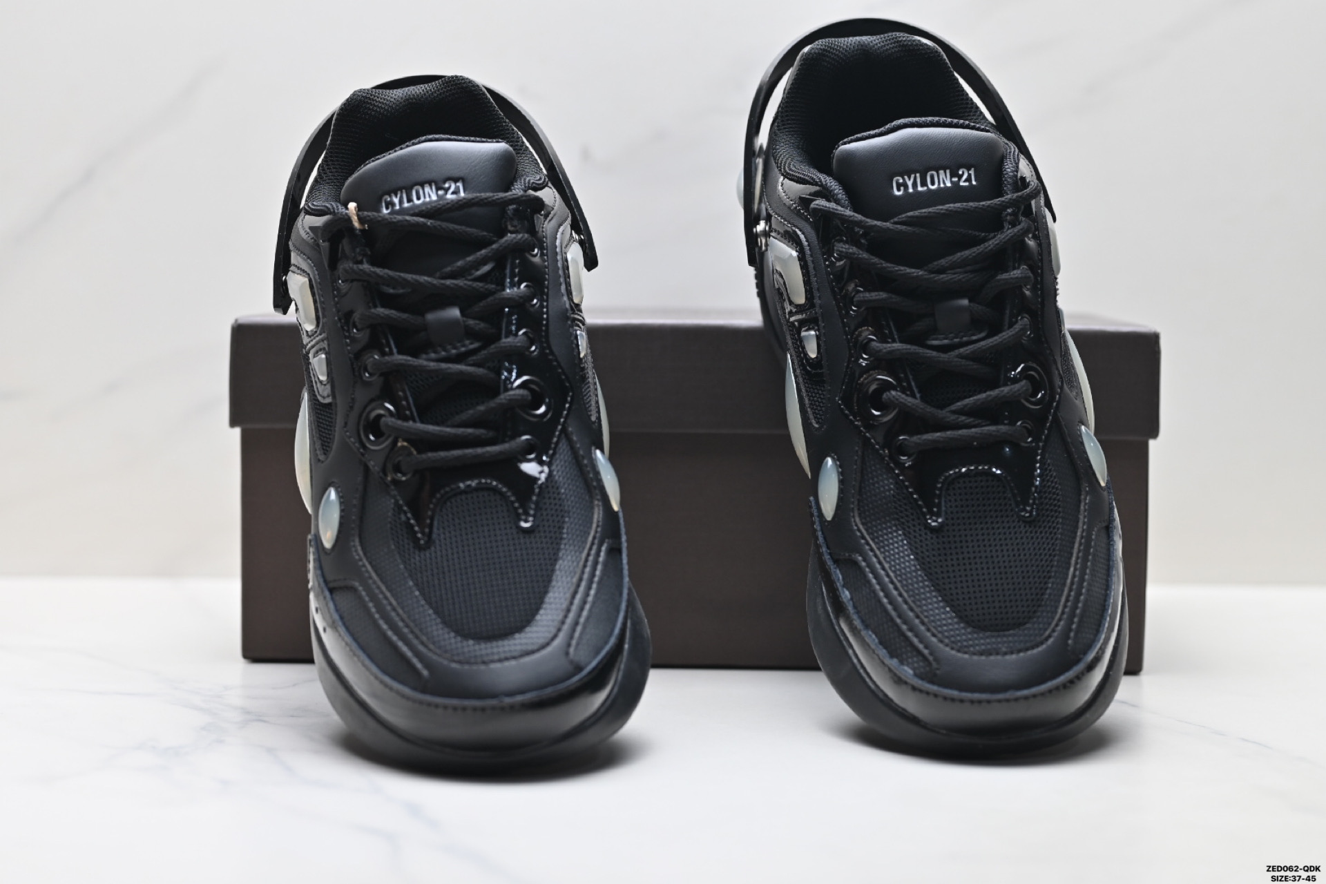 RAF SIMONS CYLON-21 潮流运动 织物皮革 圆头系带 低帮休闲鞋 HR740011L-0370