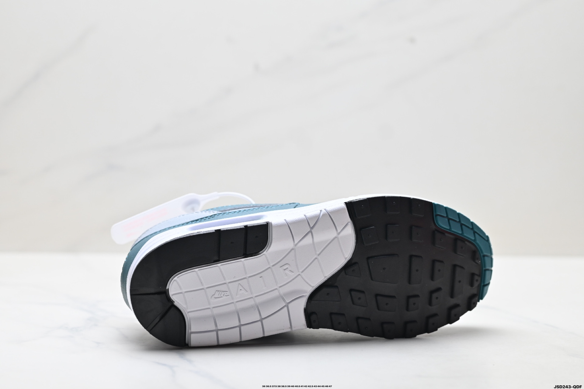 Nike Air Max 1 耐克气垫 缓震 耐磨运动鞋 DH4059-101