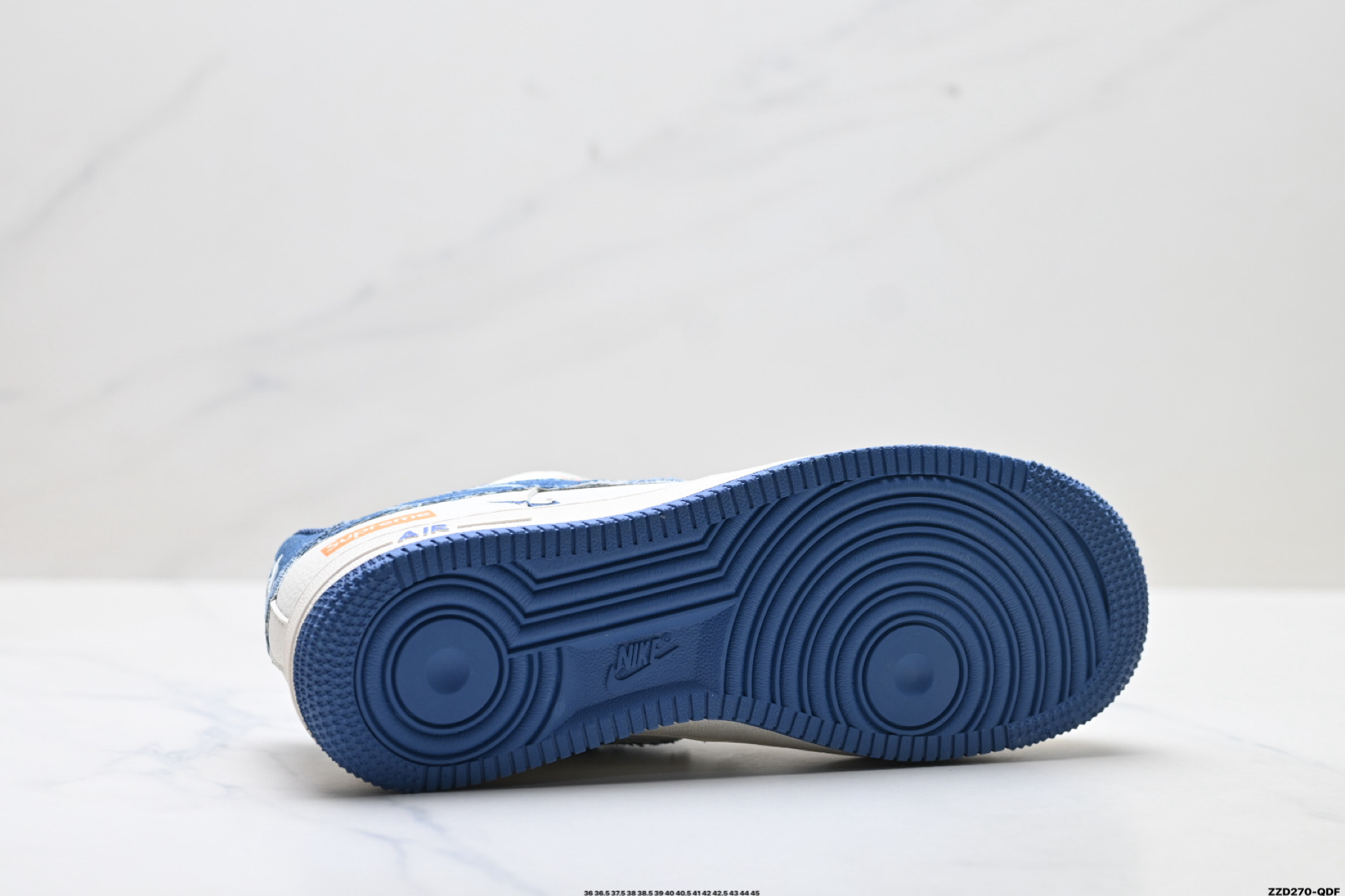 NIKE AIR FORCE 1‘07 LV8 QW5606-263